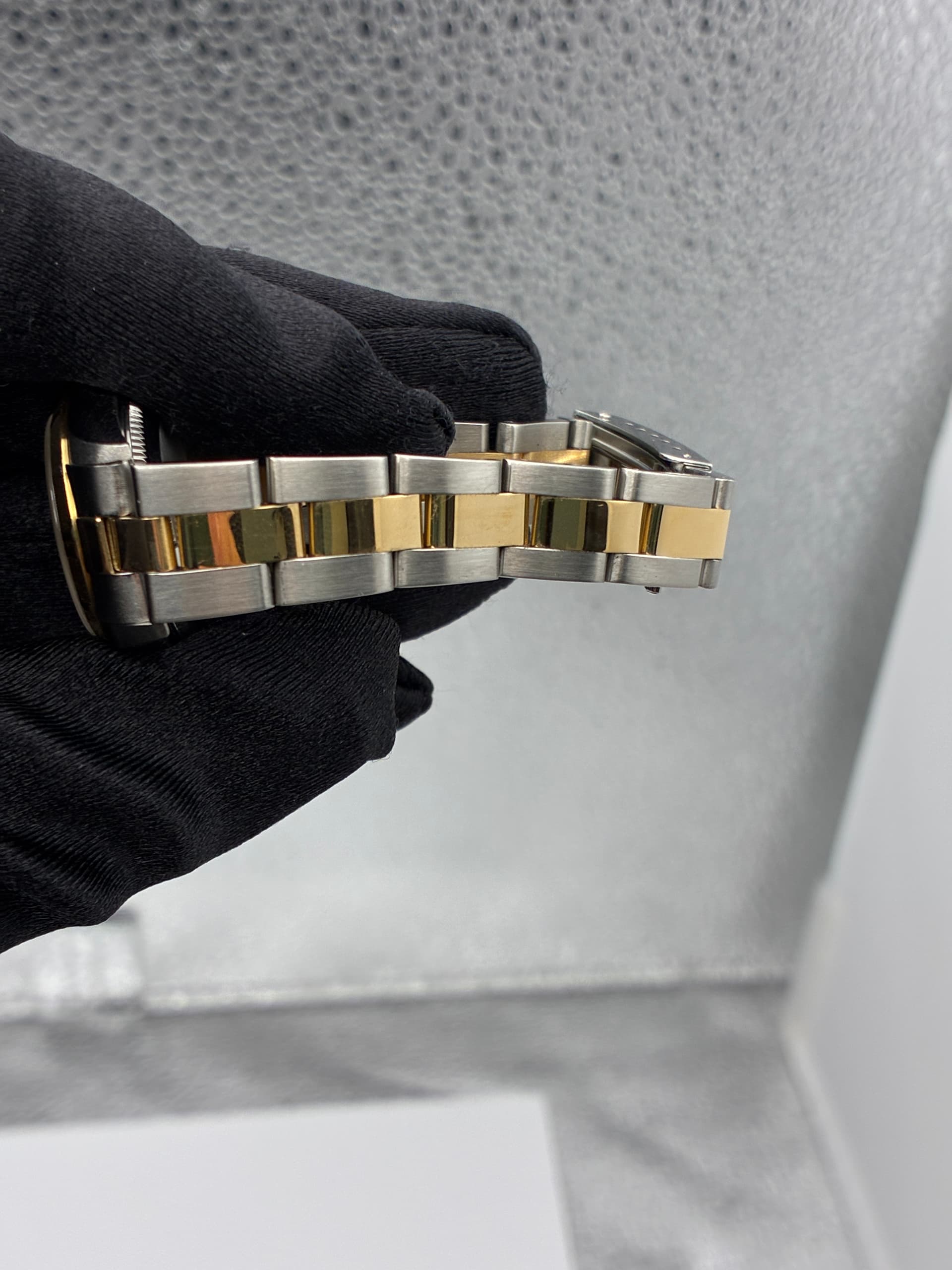 Rolex Oyster Perpetual, view 4