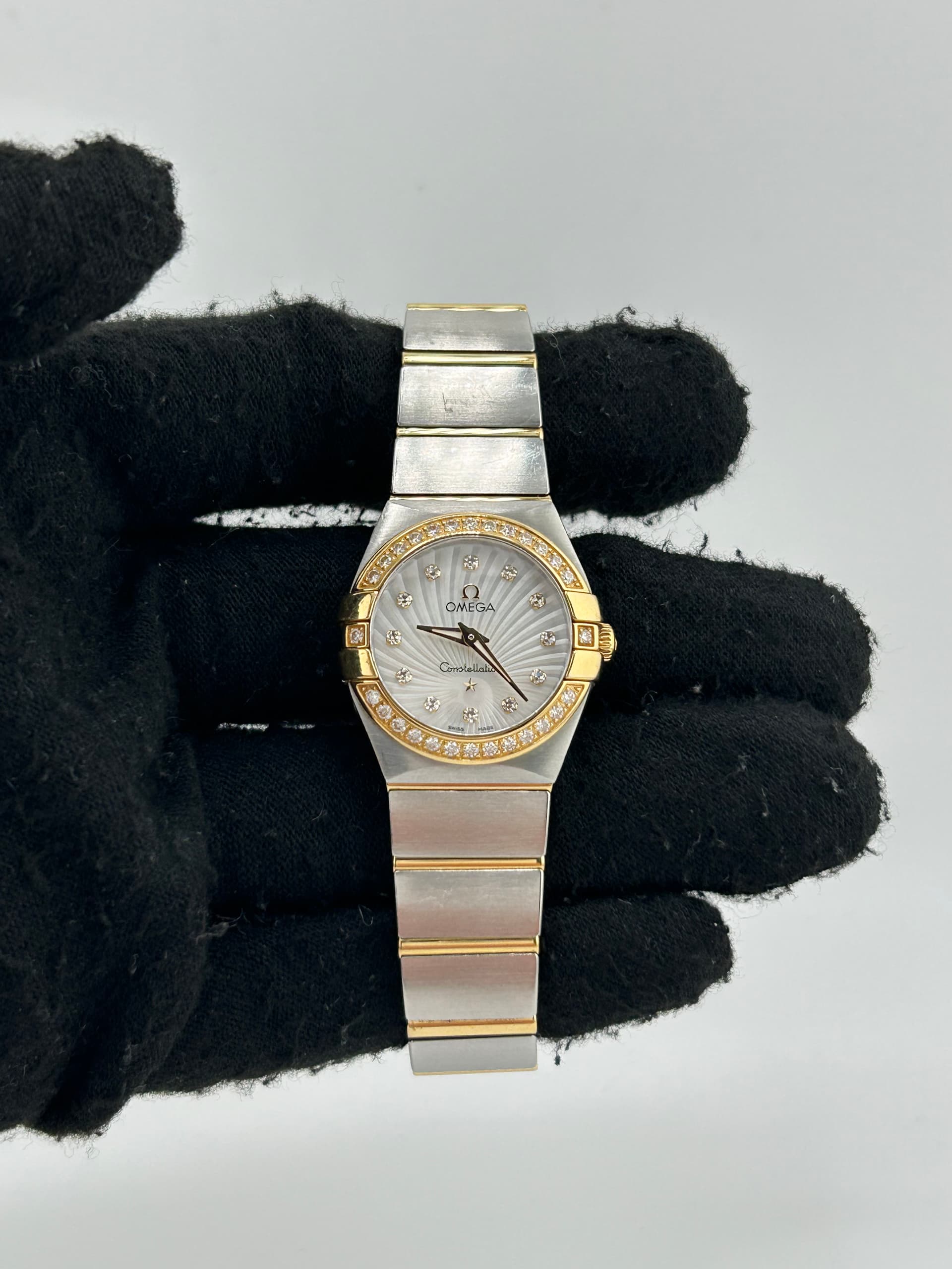 Omega Constellation, view 3