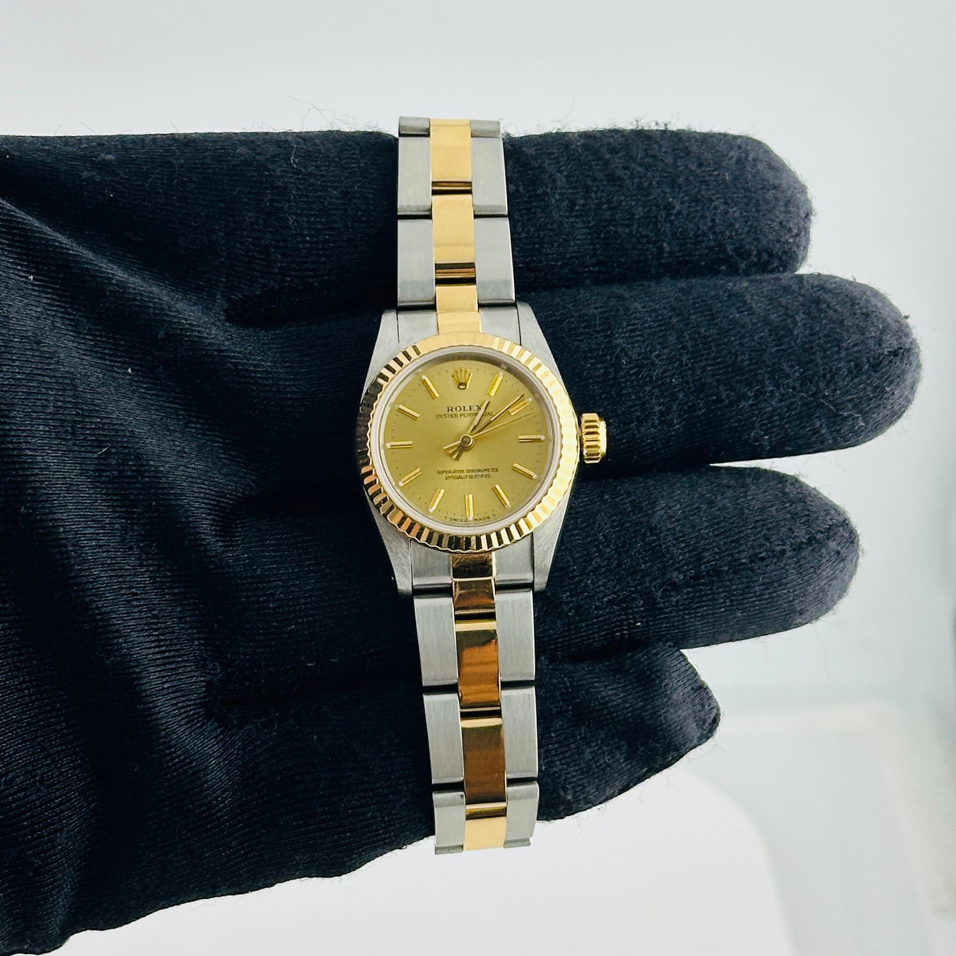 Rolex Oyster Perpetual, view 3