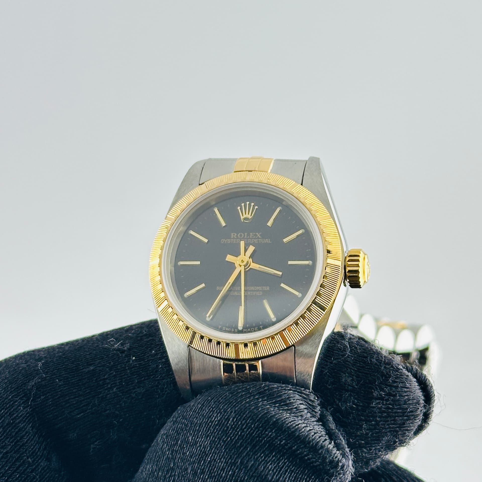 Rolex Oyster Perpetual, view 4