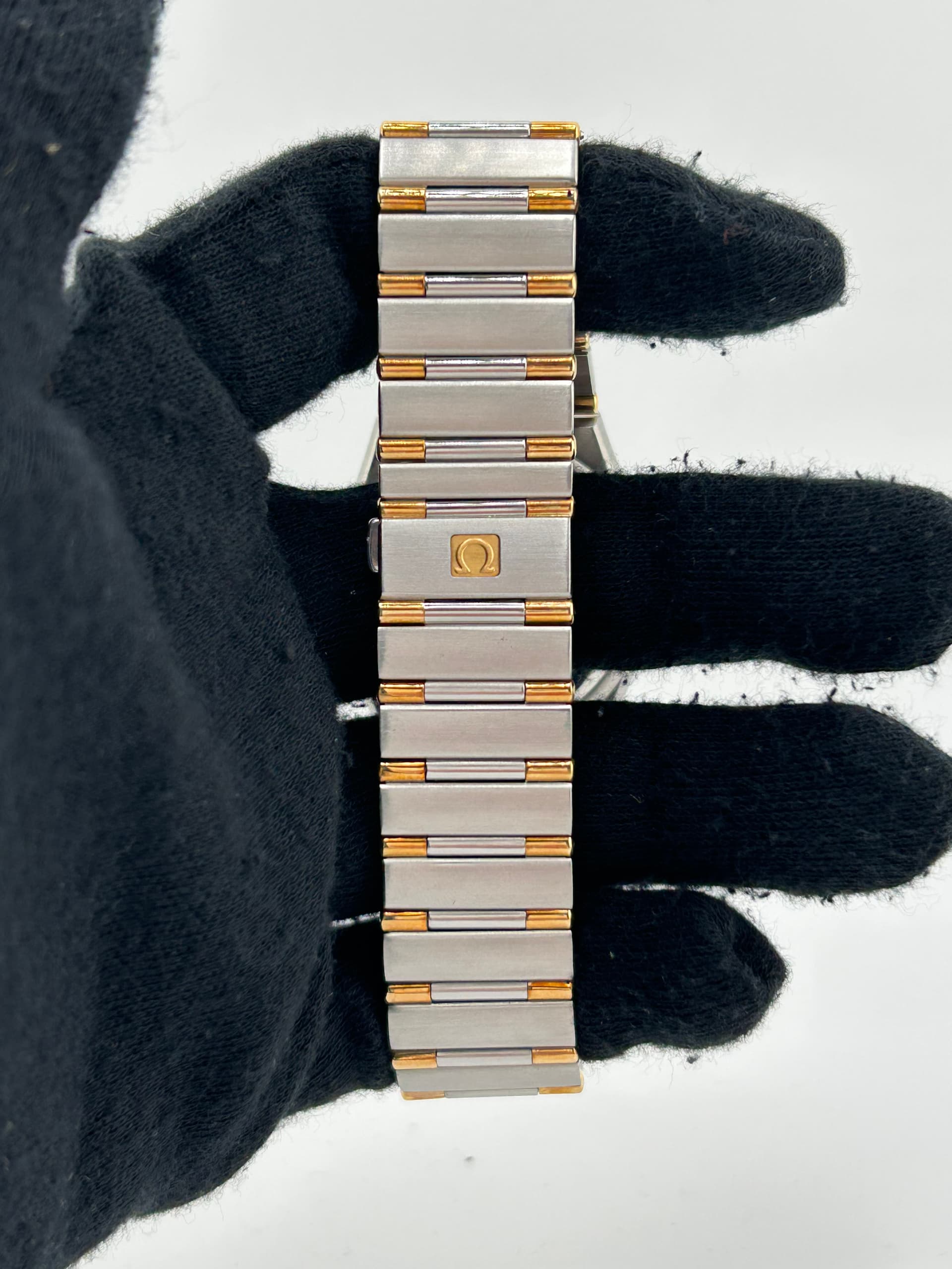 Omega Constellation, view 5