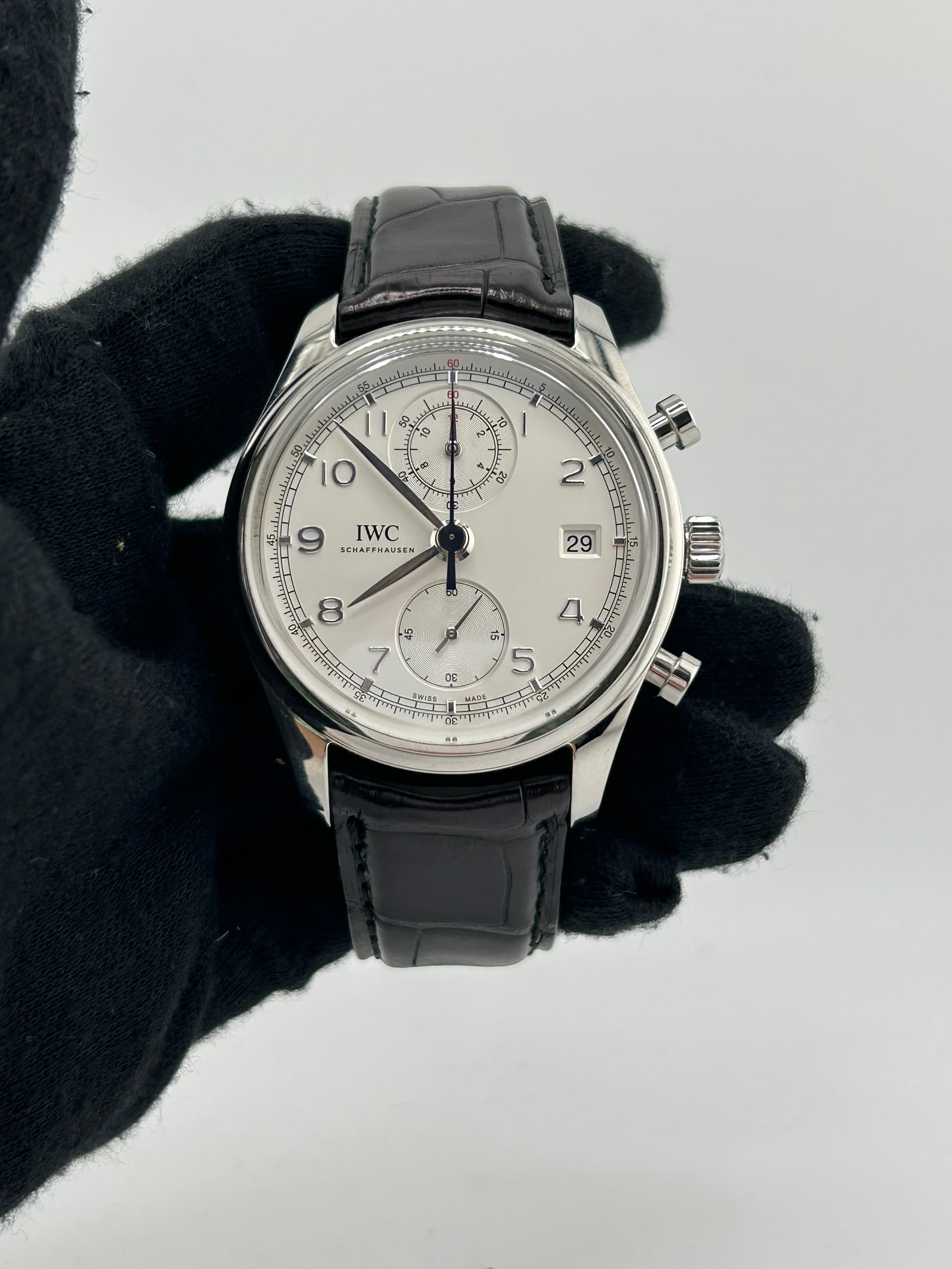 IWC Portugieser Chronograph Classic, view 3