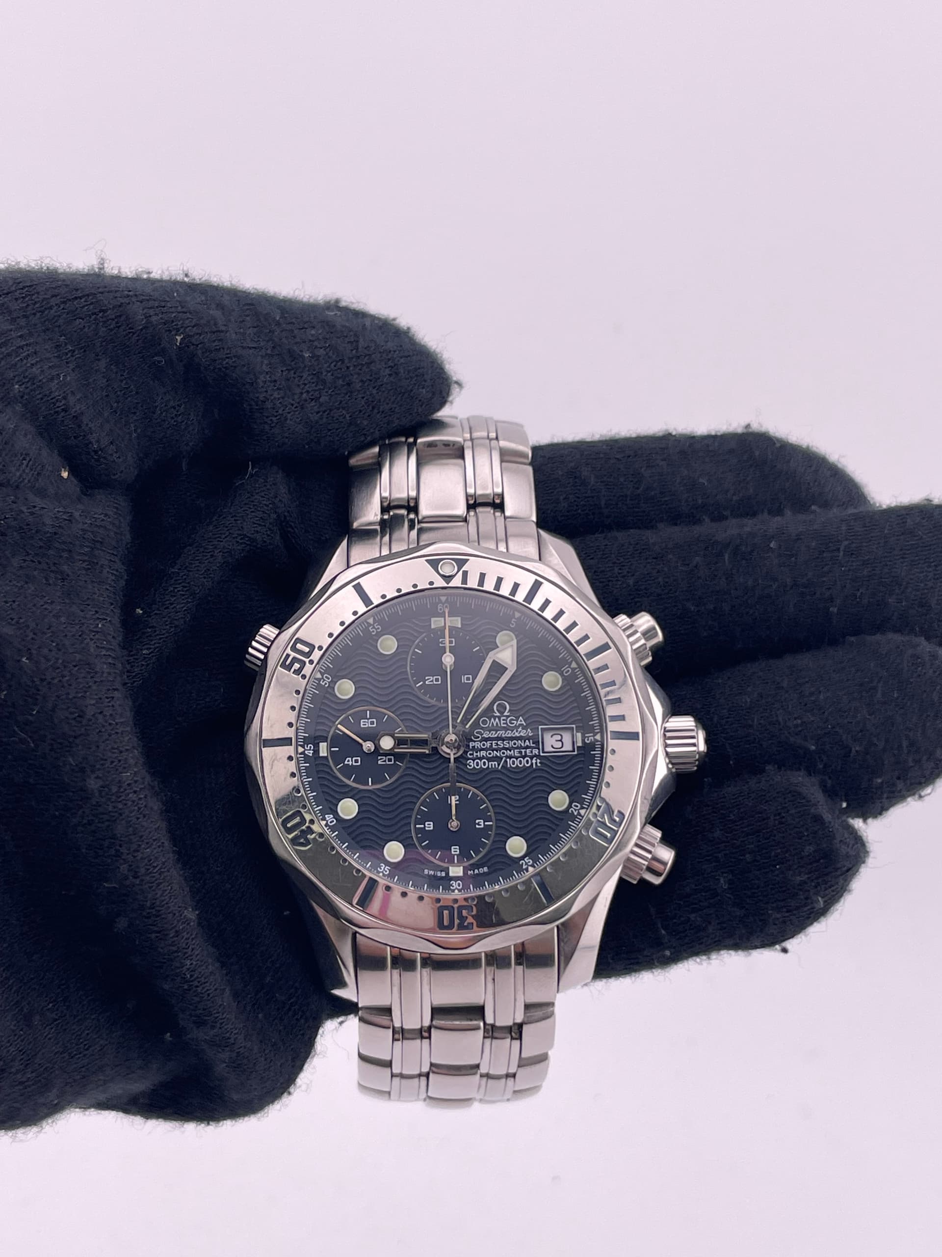 Omega Seamaster, view 3
