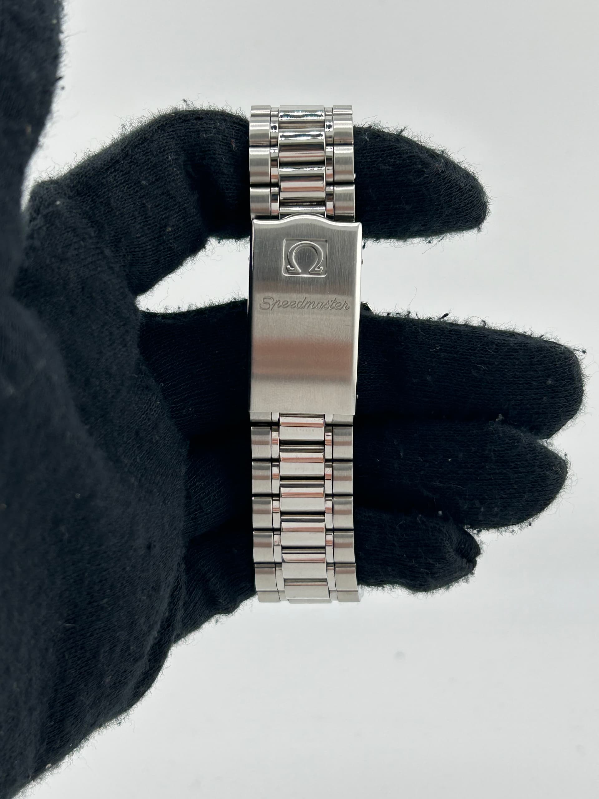Omega Speedmaster, view 5