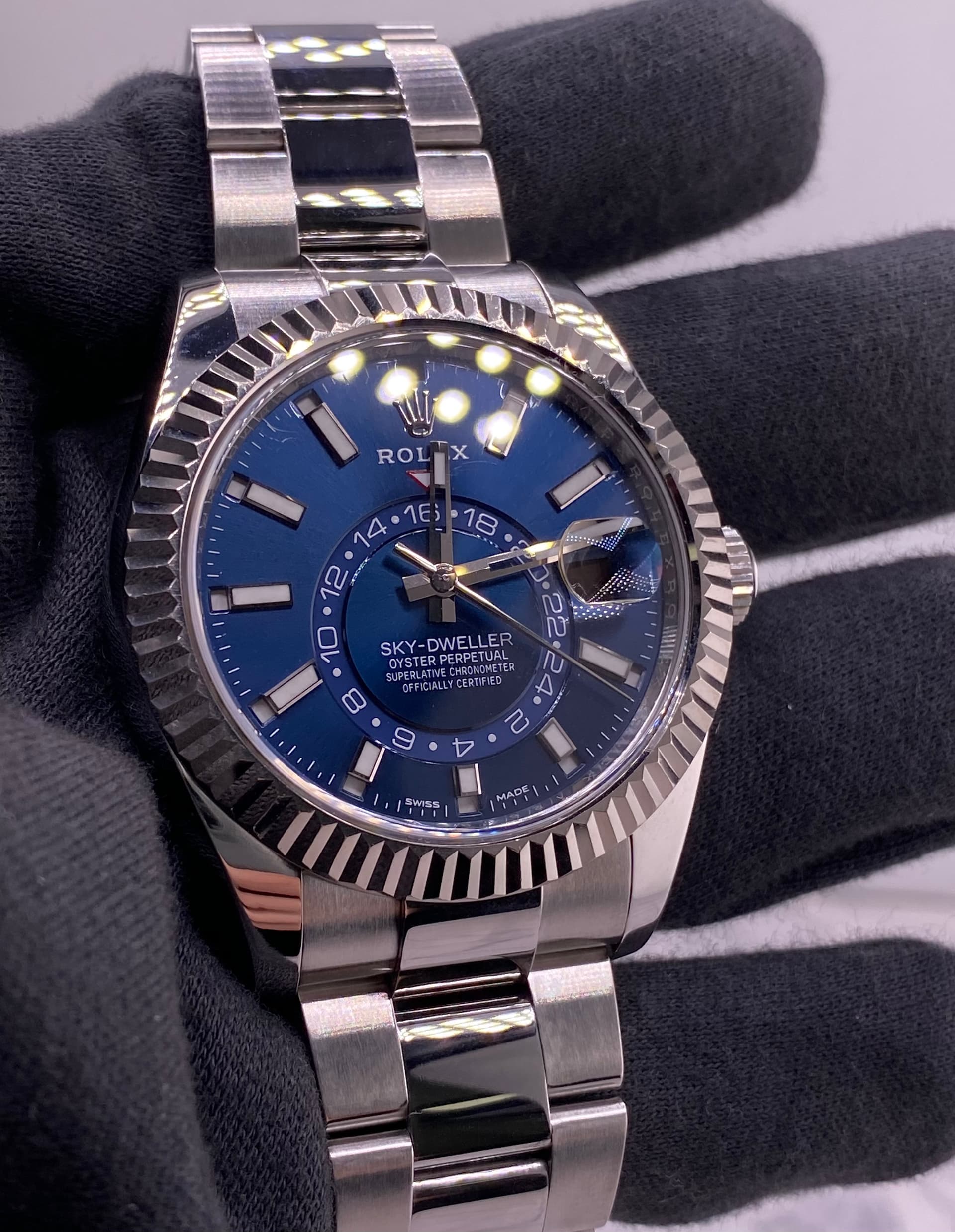 Rolex Sky-Dweller, view 4
