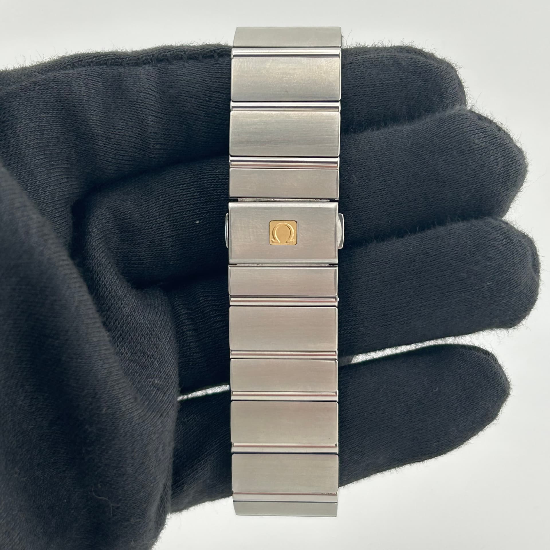 Omega Constellation, view 5
