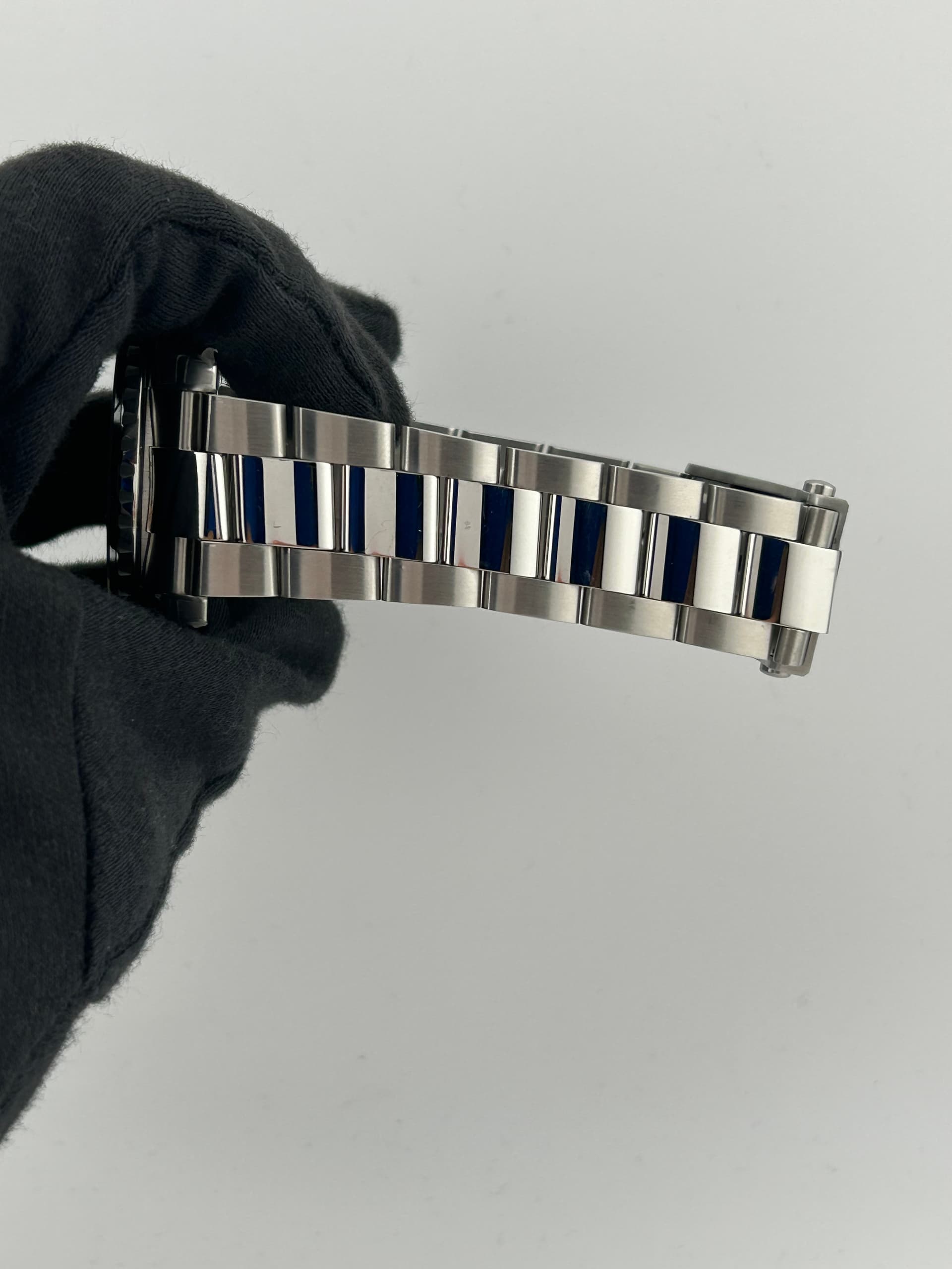 Breitling Superocean Automatic, view 5