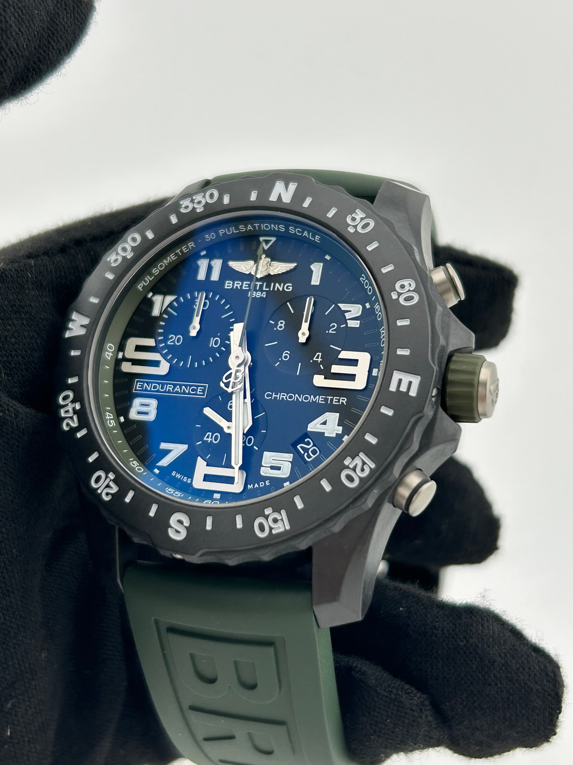 Breitling Endurance Pro, view 4