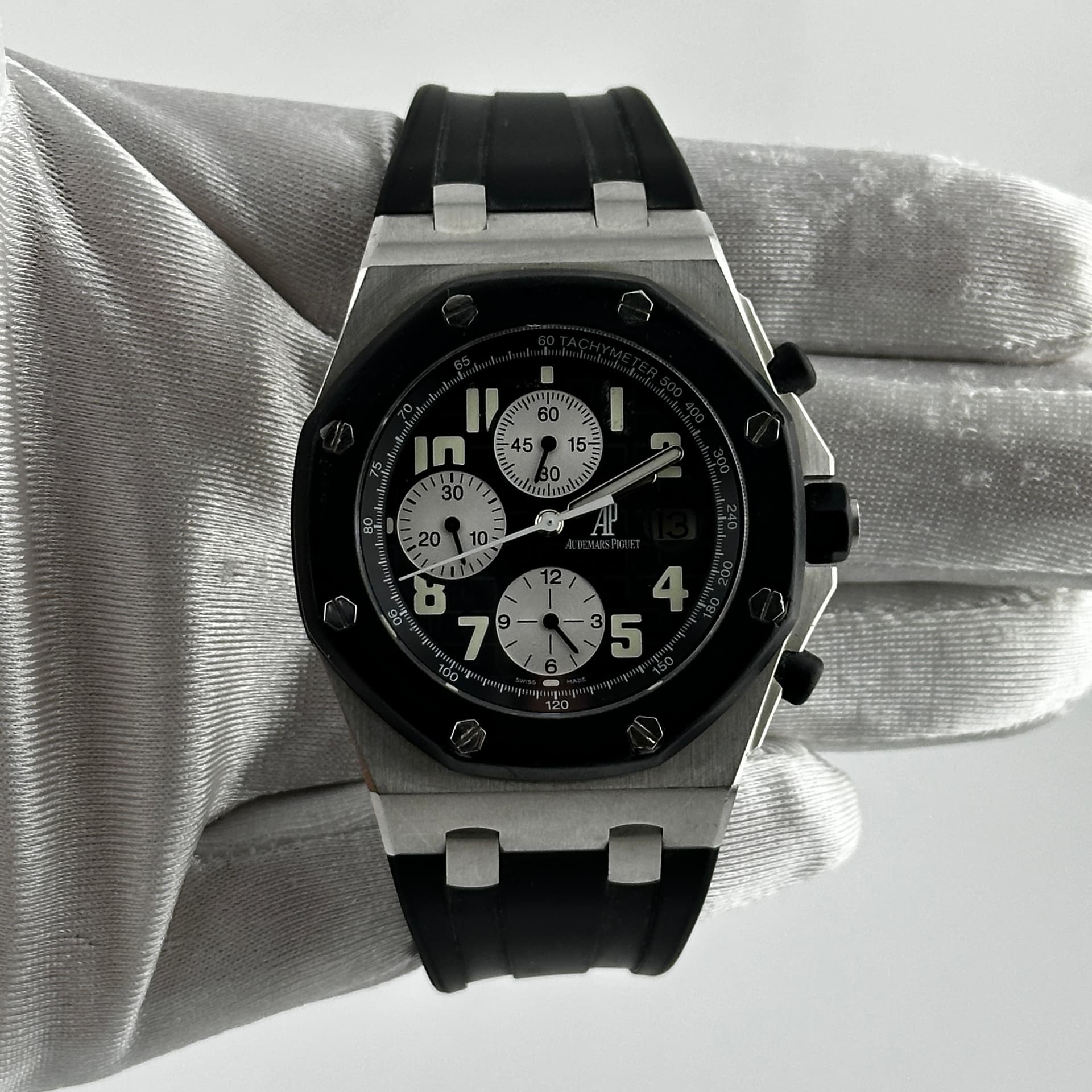 Audemars Piguet Royal Oak Offshore, view 3