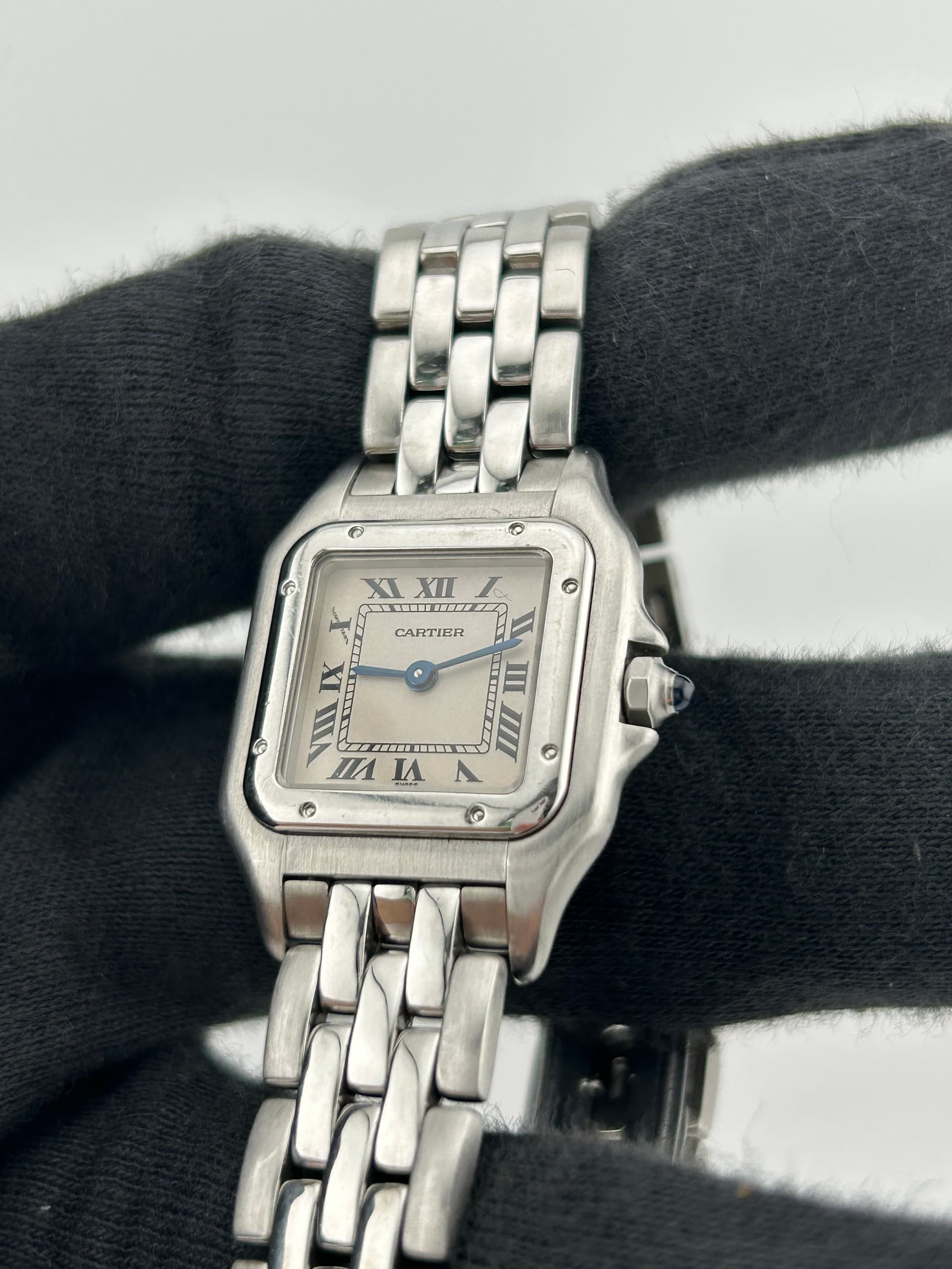 Cartier Panthere, view 4