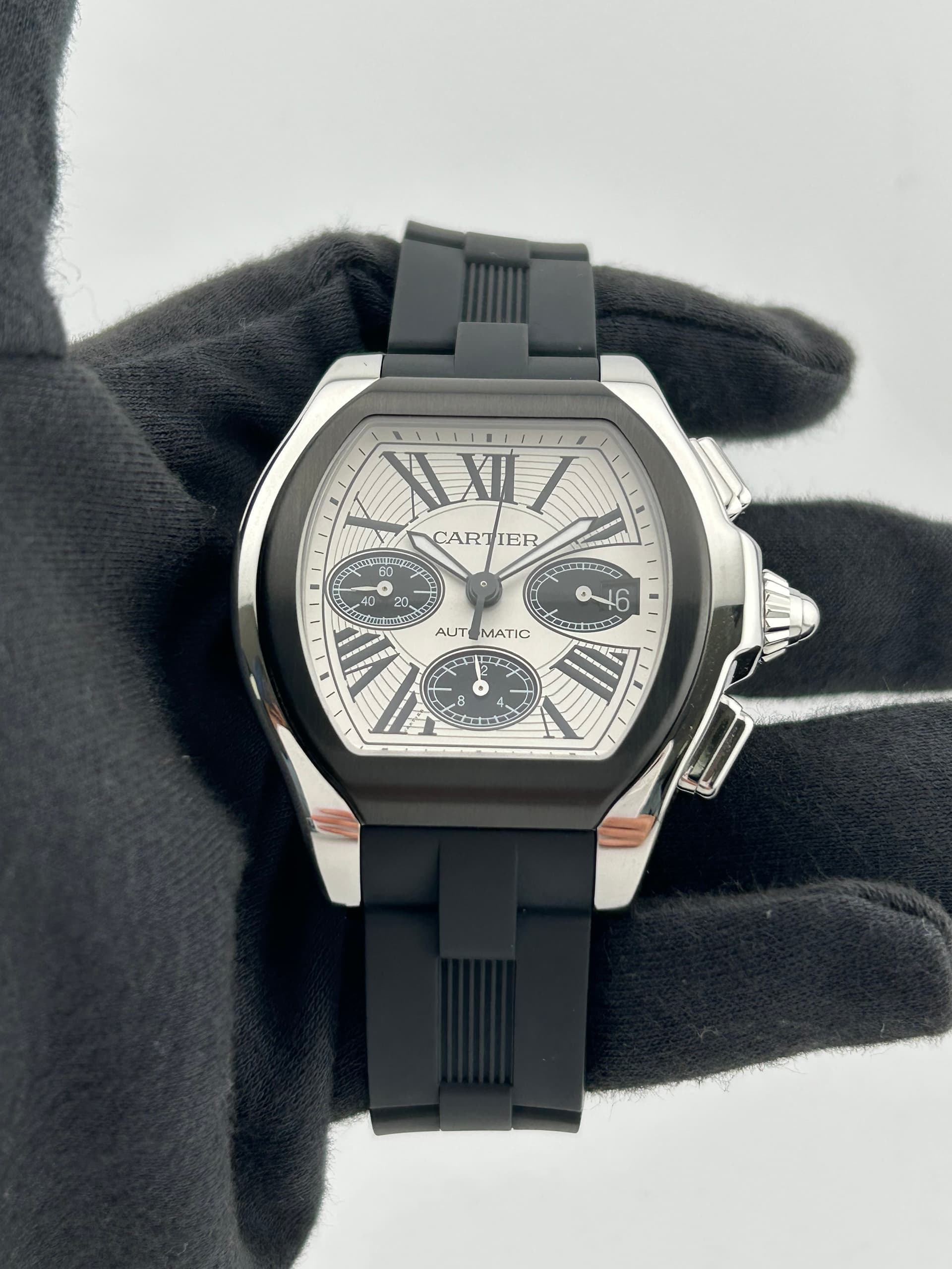 Cartier Roadster, view 3