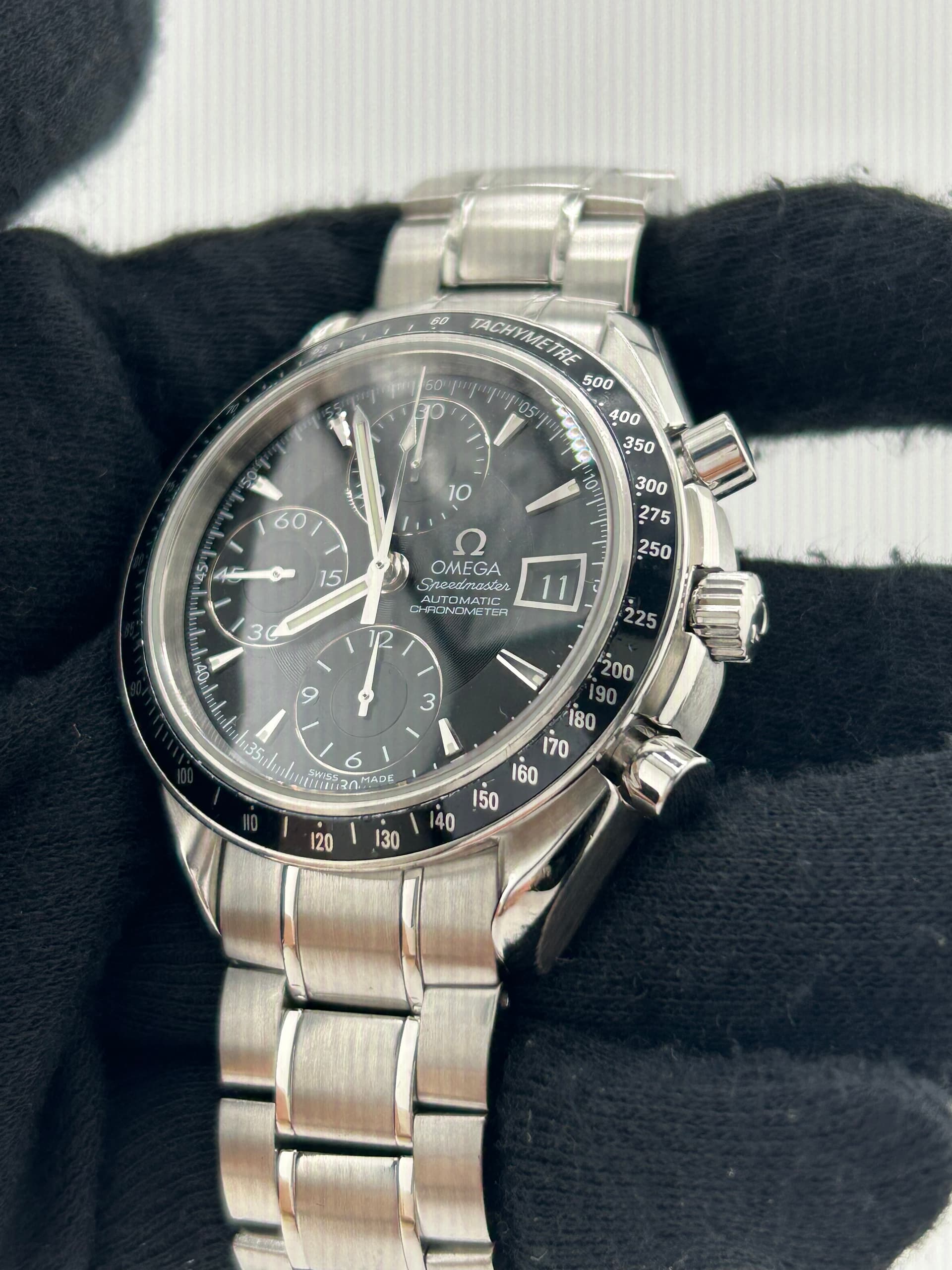 Omega Speedmaster Date, view 4