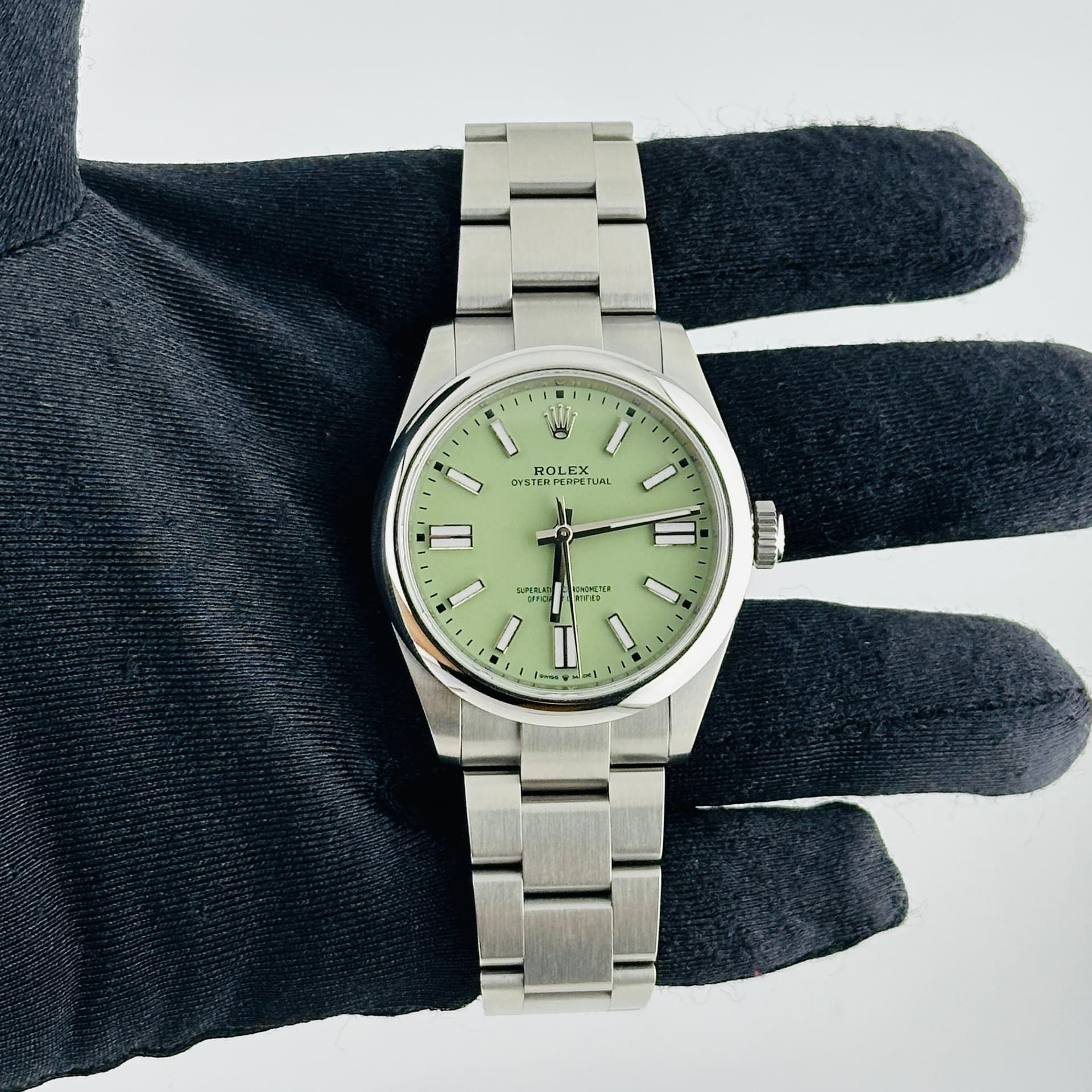 Rolex Oyster Perpetual, view 3