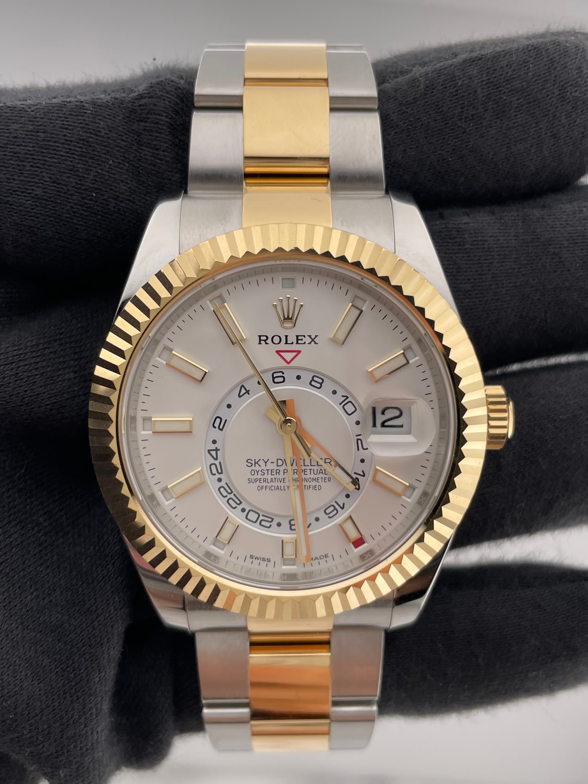 Rolex Sky-Dweller, view 3