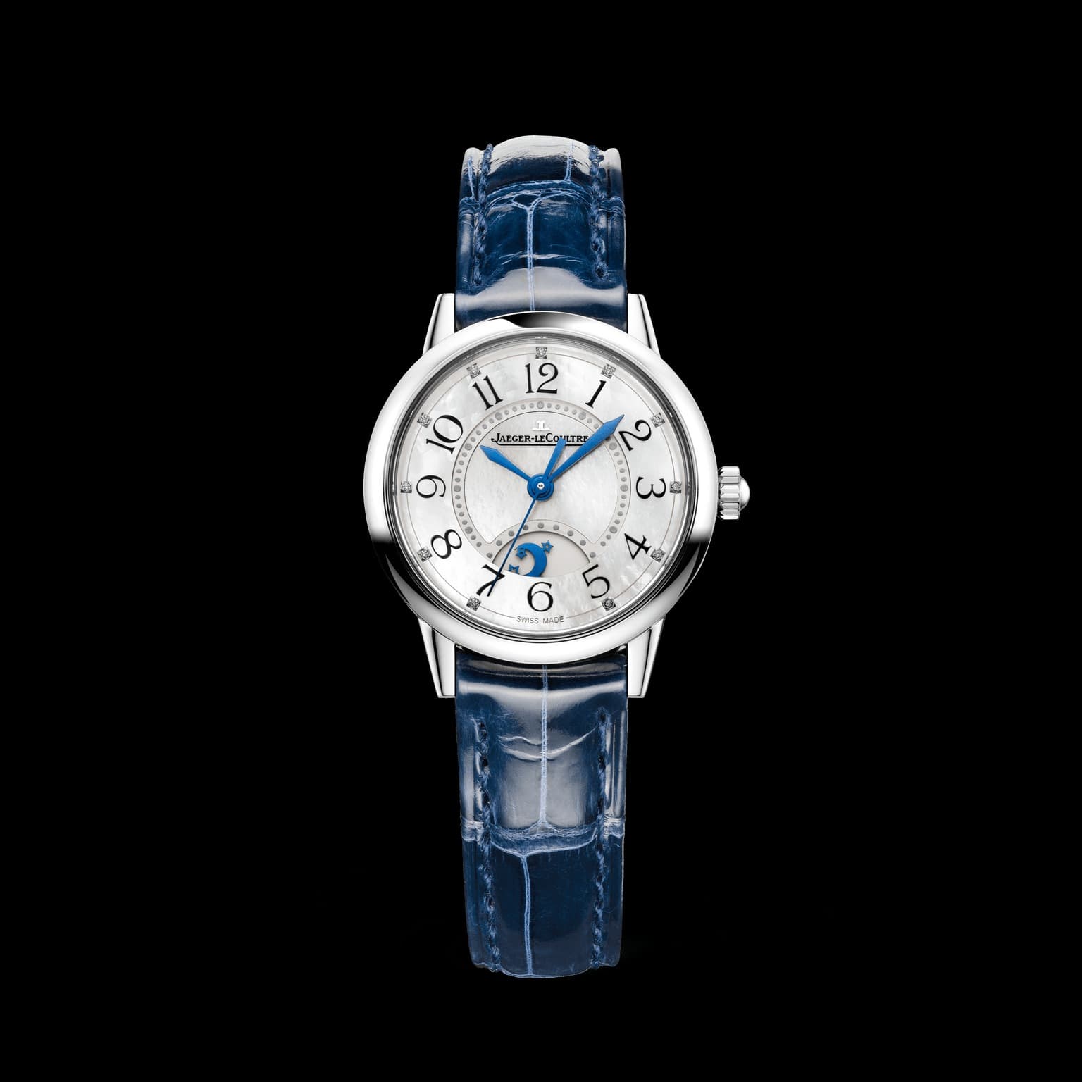 Jaeger-LeCoultre Rendez-Vous Classic Night & Day Silvered grey, Mother-of-pearl Dial on Leather Strap Ref. Q3468410 with Card 2026 — 29mm Stainless Steel case, Silvered Grey, Mother-of-pearl dial, Leather Strap bracelet. Unworn, 2026. BRAND NEW
COMPLETE SET
MSRP $ $12,600.