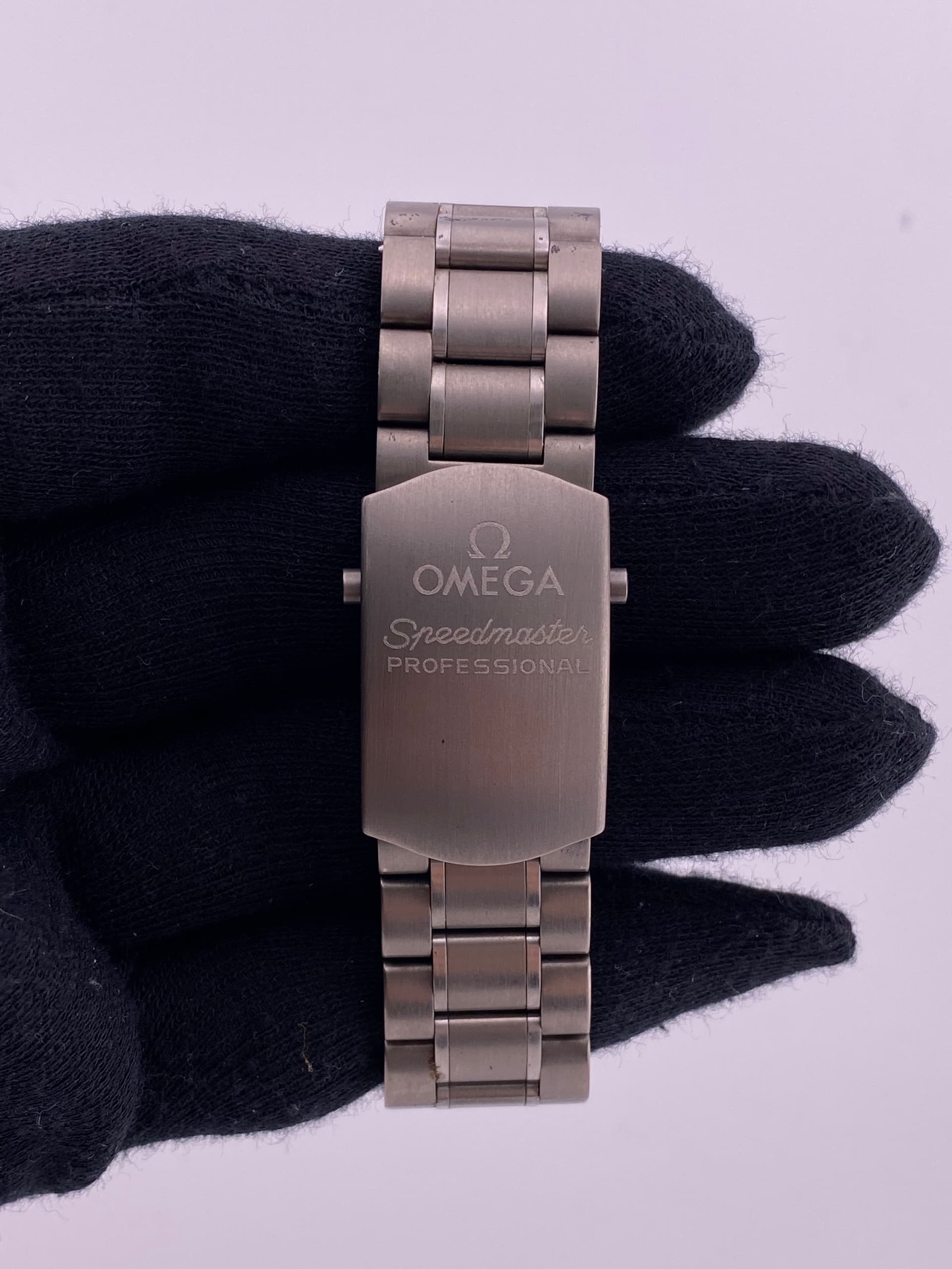 Omega Speedmaster, view 5