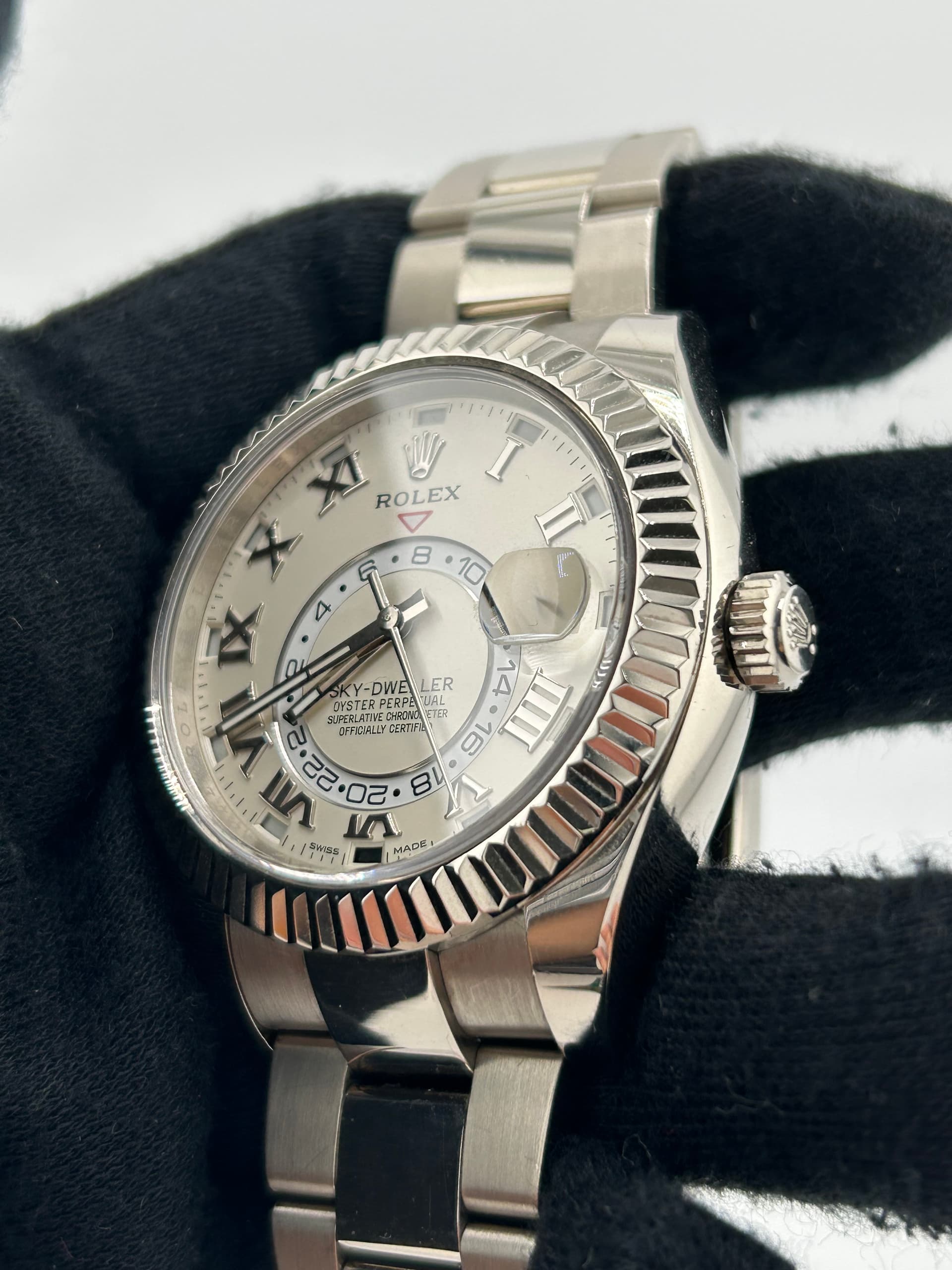 Rolex Sky-Dweller, view 4