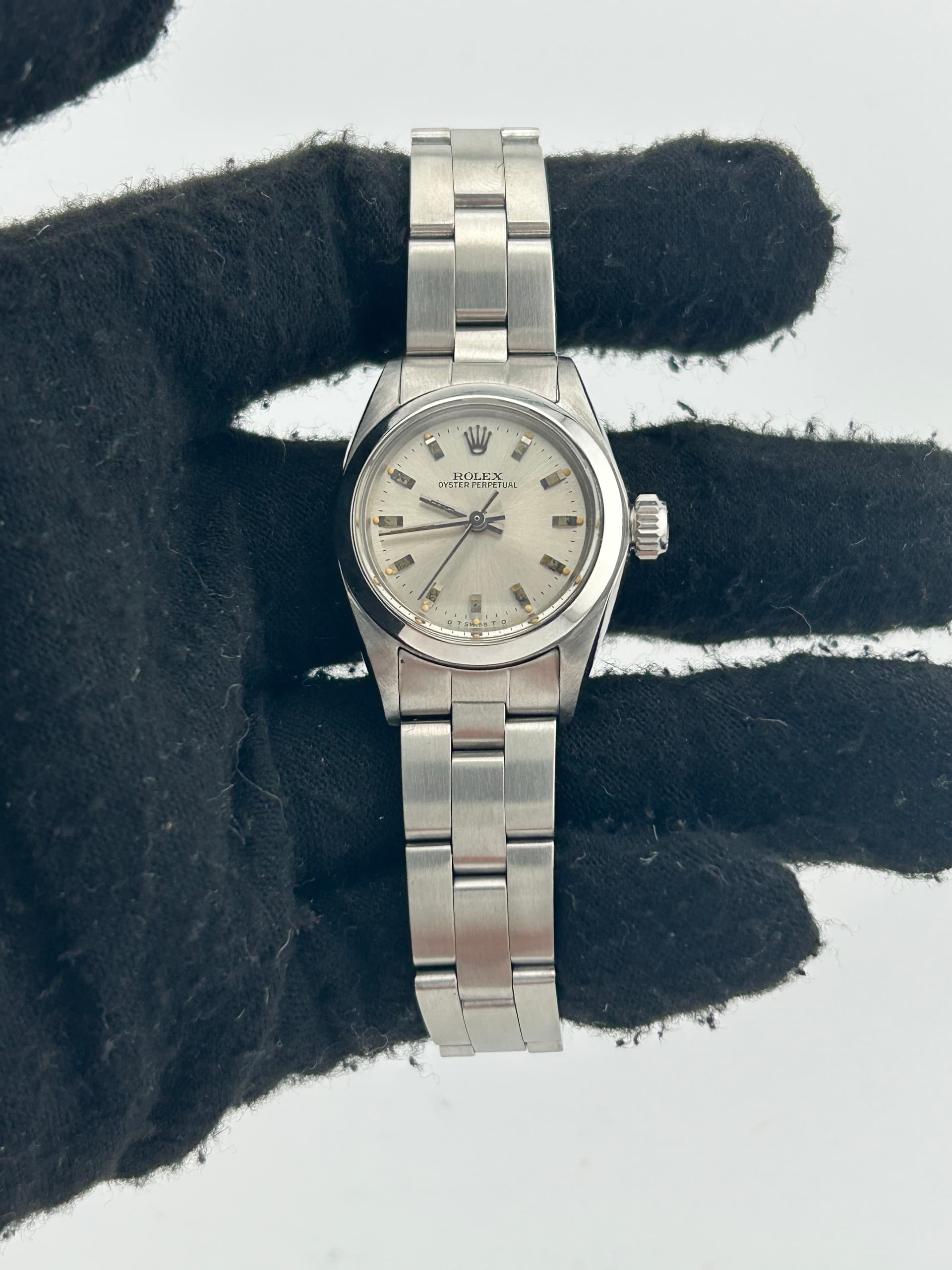Rolex Oyster Perpetual, view 3