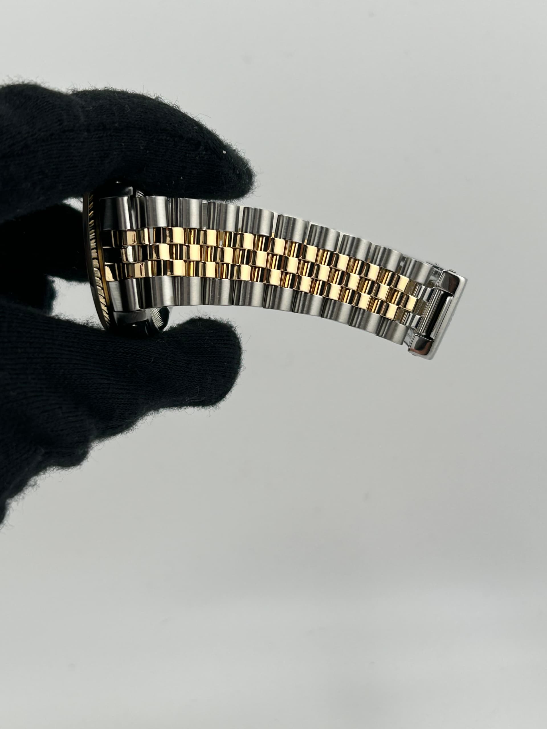 Rolex Oysterdate, view 5