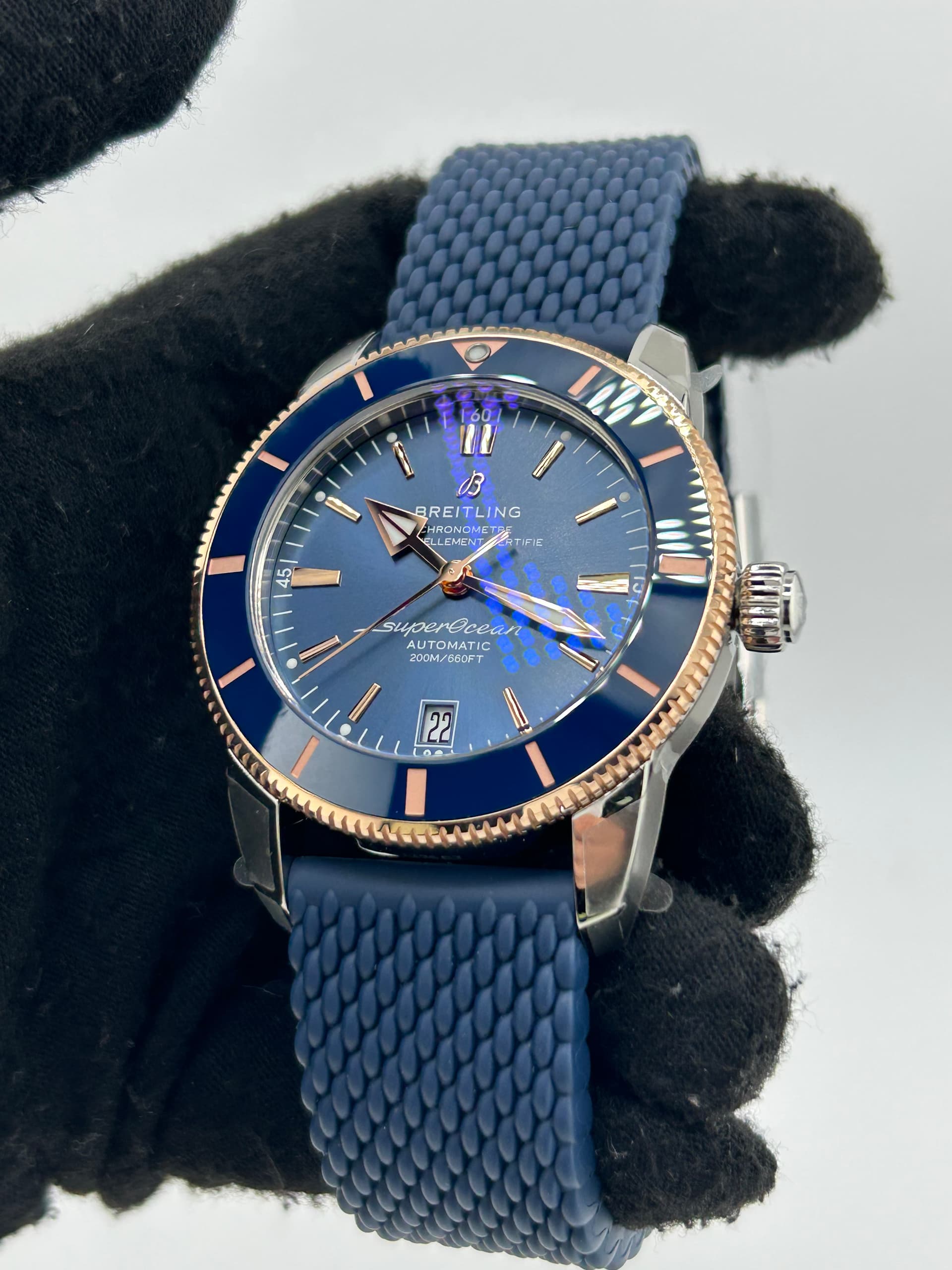 Breitling Superocean Héritage Ii B20 Automatic, view 4
