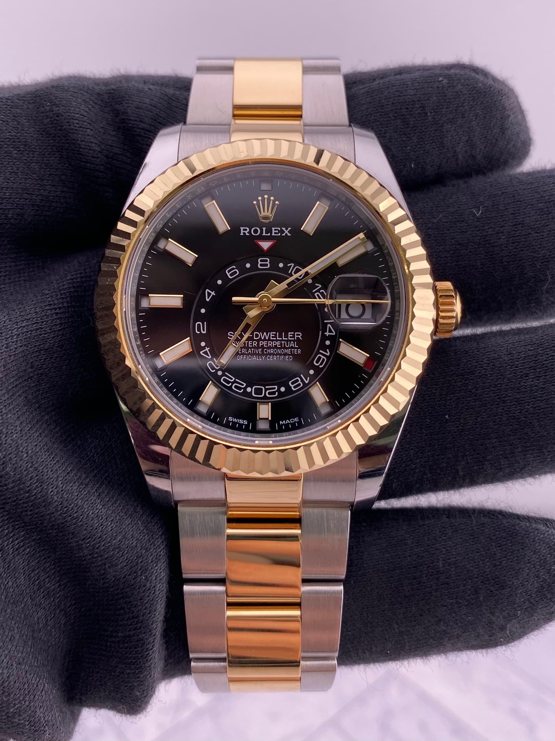 Rolex Sky-Dweller, view 3