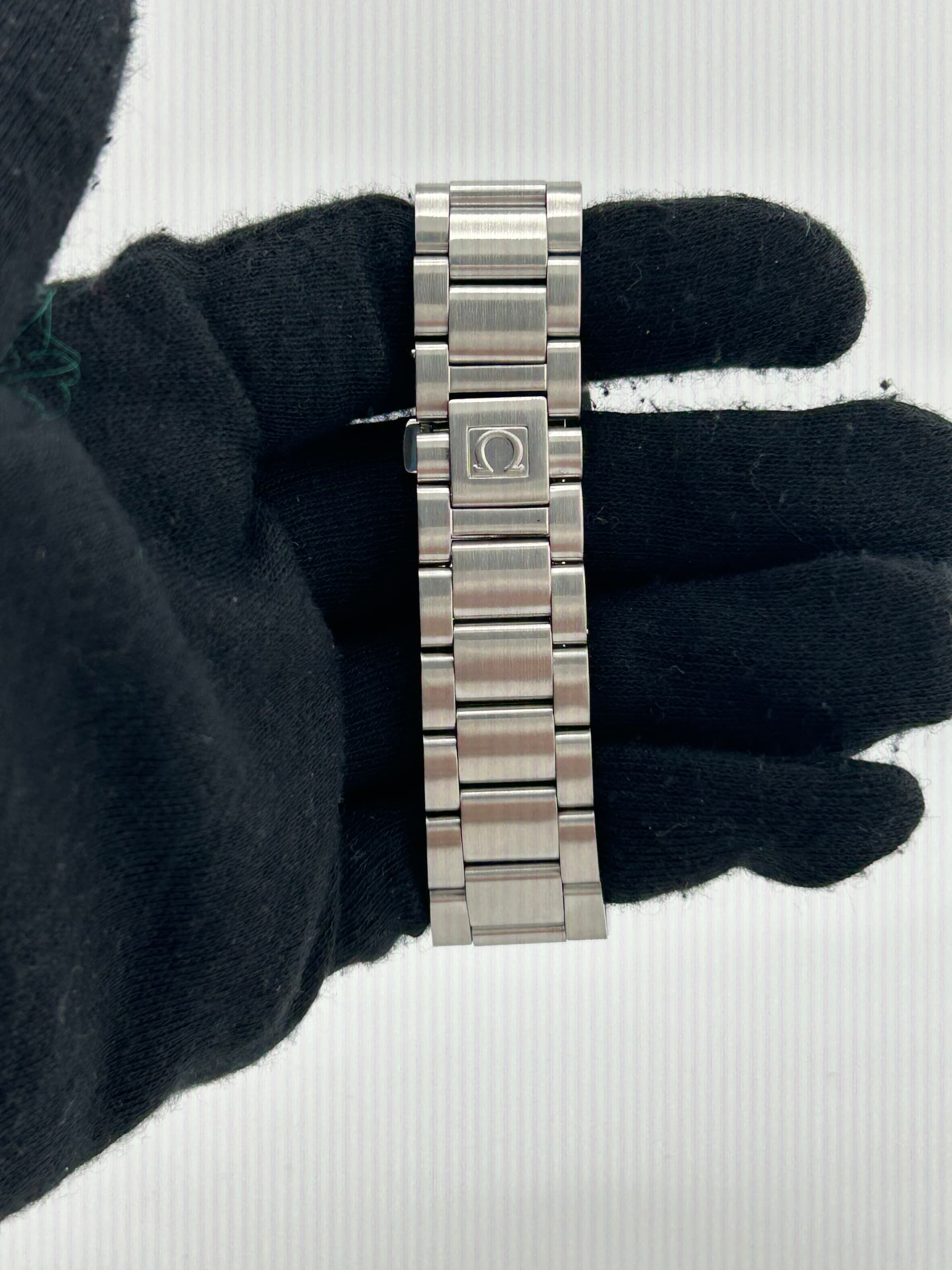 Omega Seamaster Aqua Terra 150m, view 5