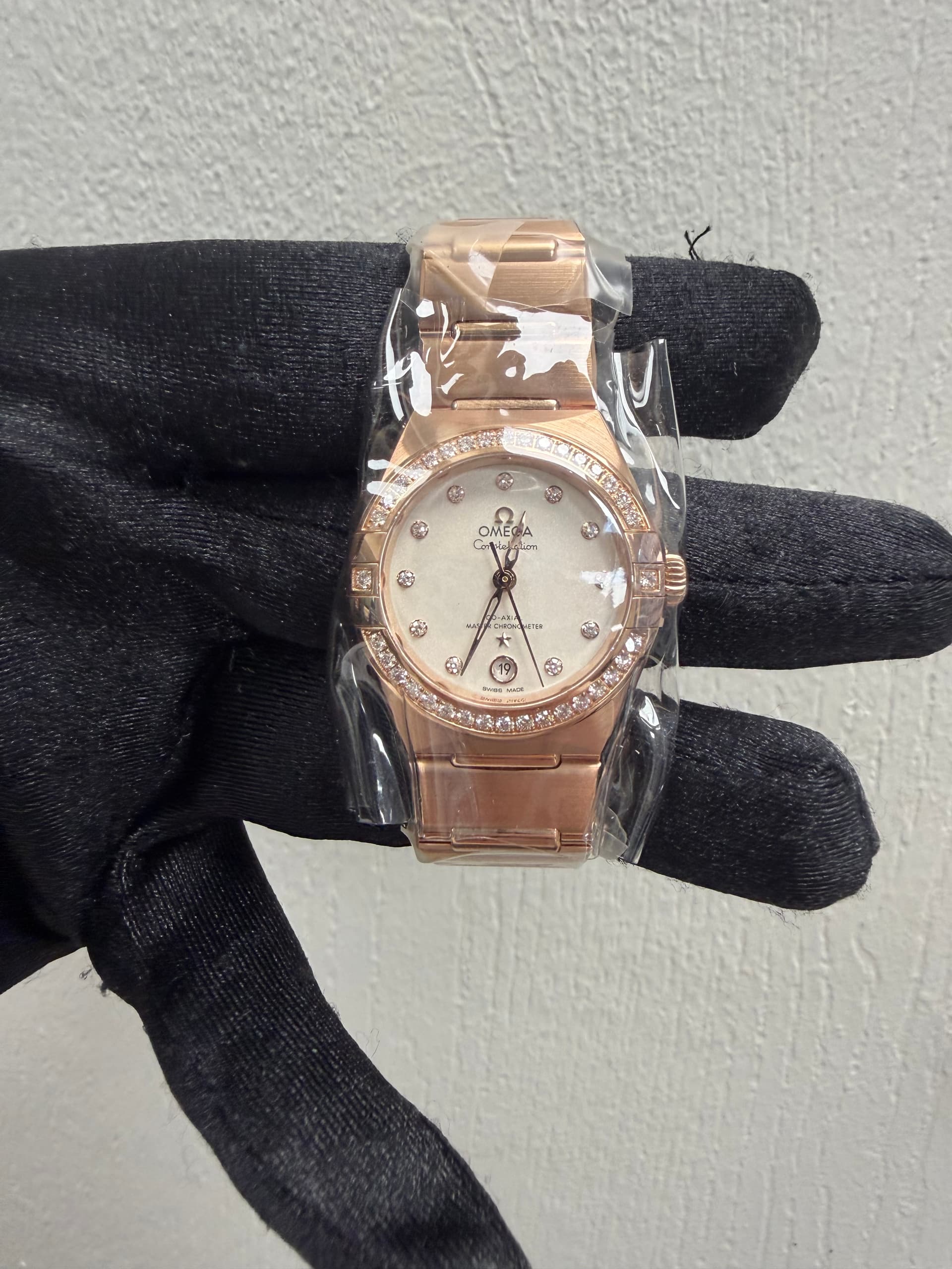 Omega Constellation, view 3