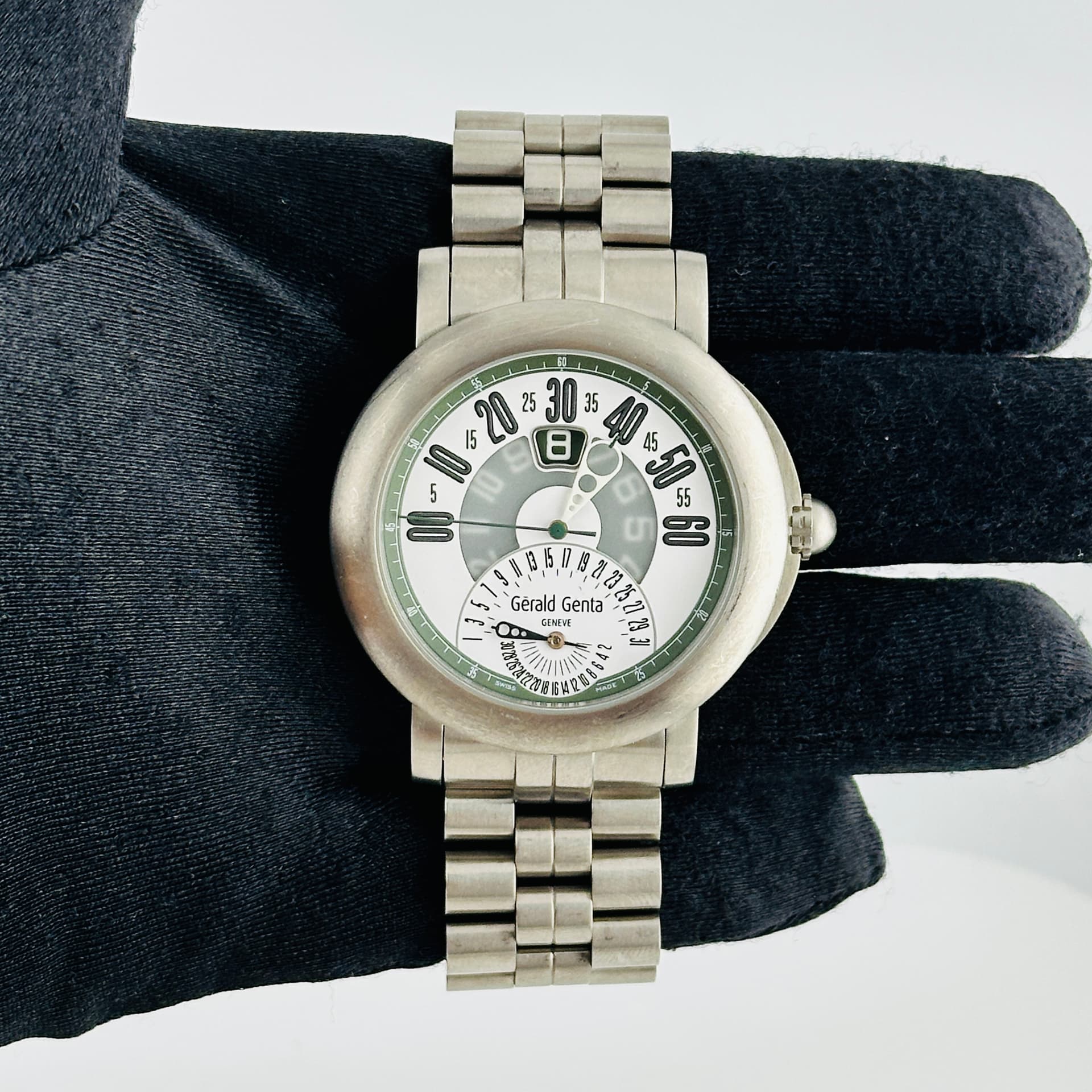 Gerald Genta Arena Bi-Retro White / Arabic Numerals Dial on Titanium Bracelet Ref. BSP.Y.80 — 45mm Titanium case, White / Arabic Numerals dial, Titanium Bracelet bracelet. Very Good.