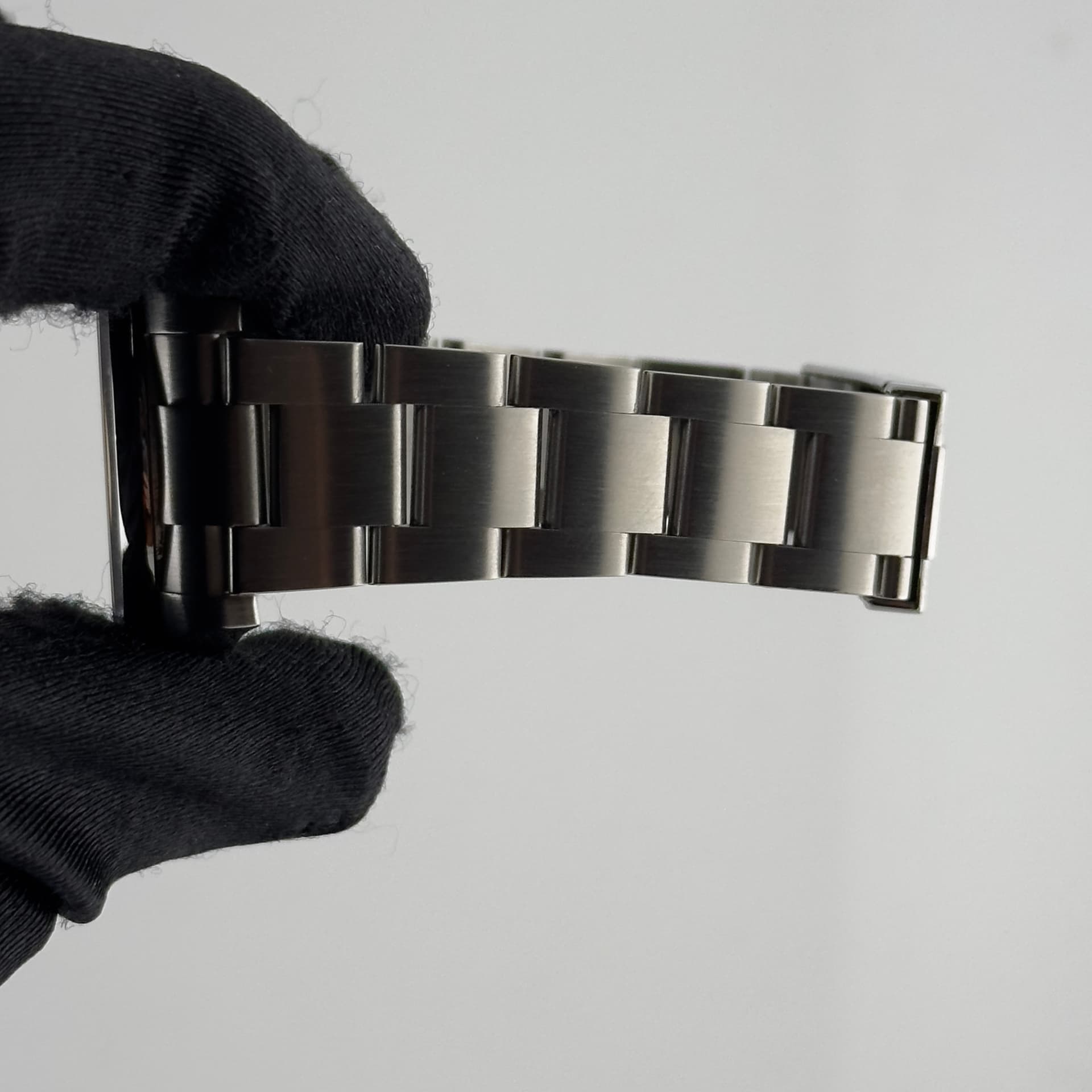 Rolex Oyster Perpetual, view 4