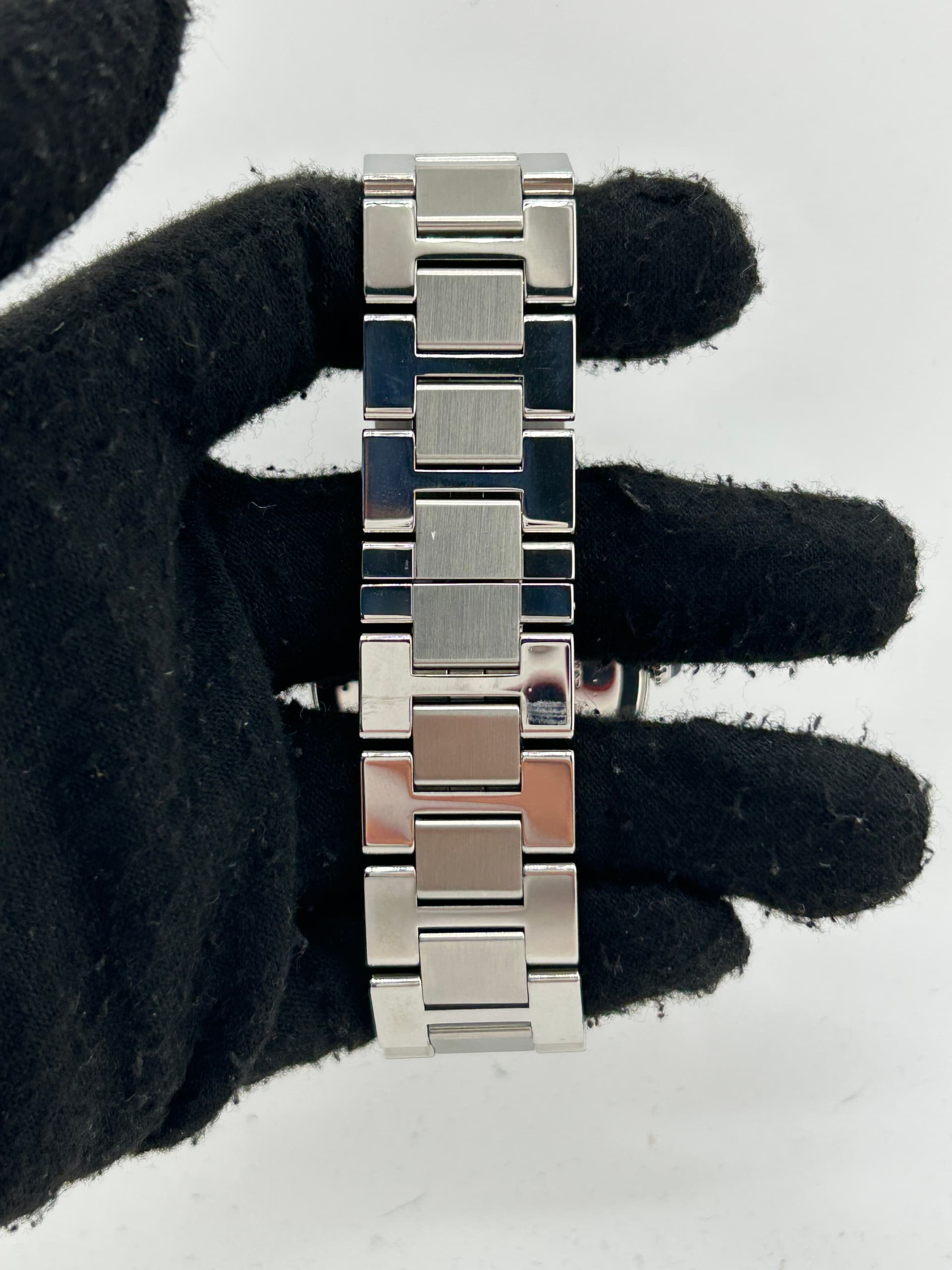 Cartier Ronde Solo, view 5