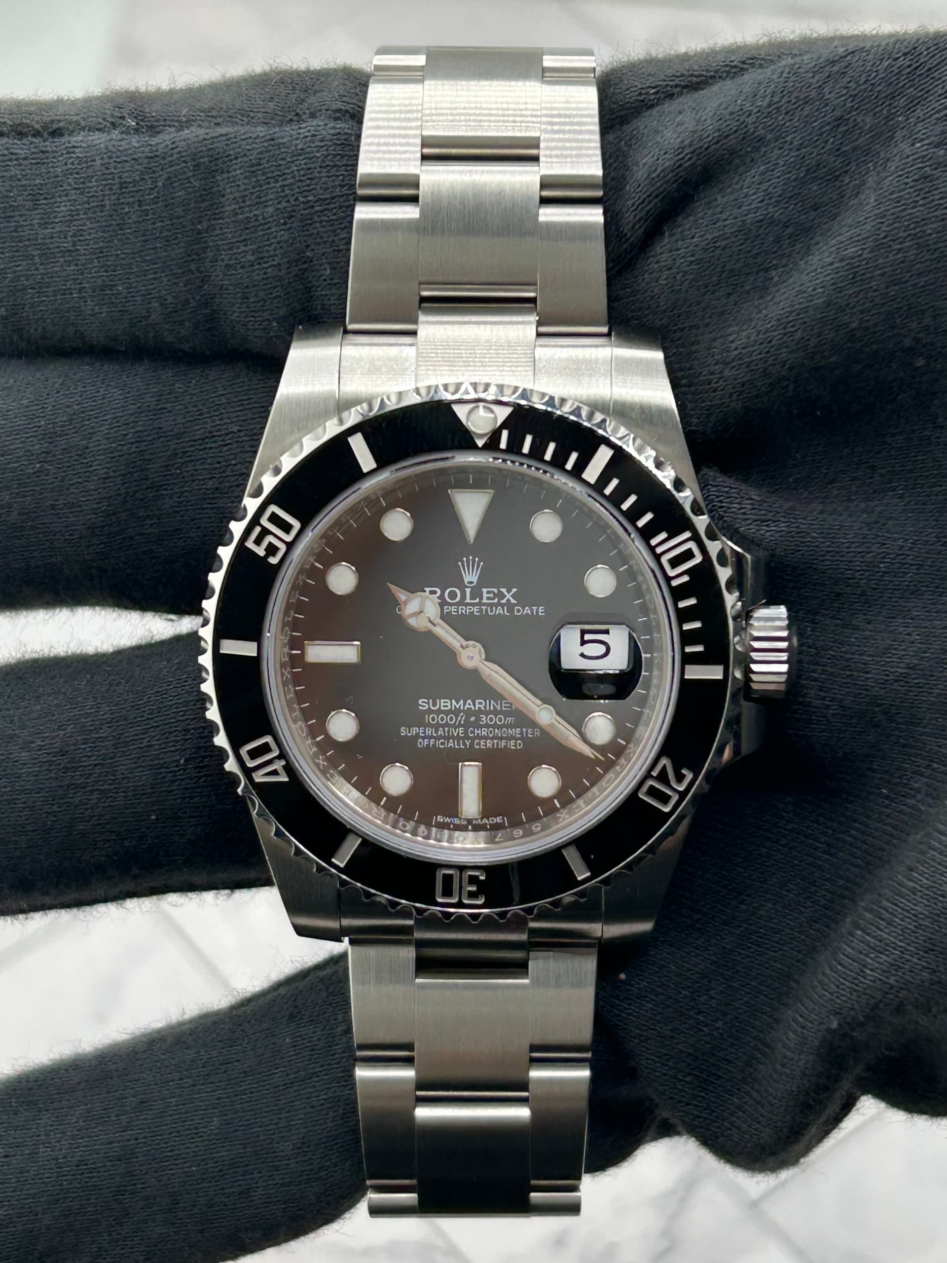 Rolex Submariner, view 3