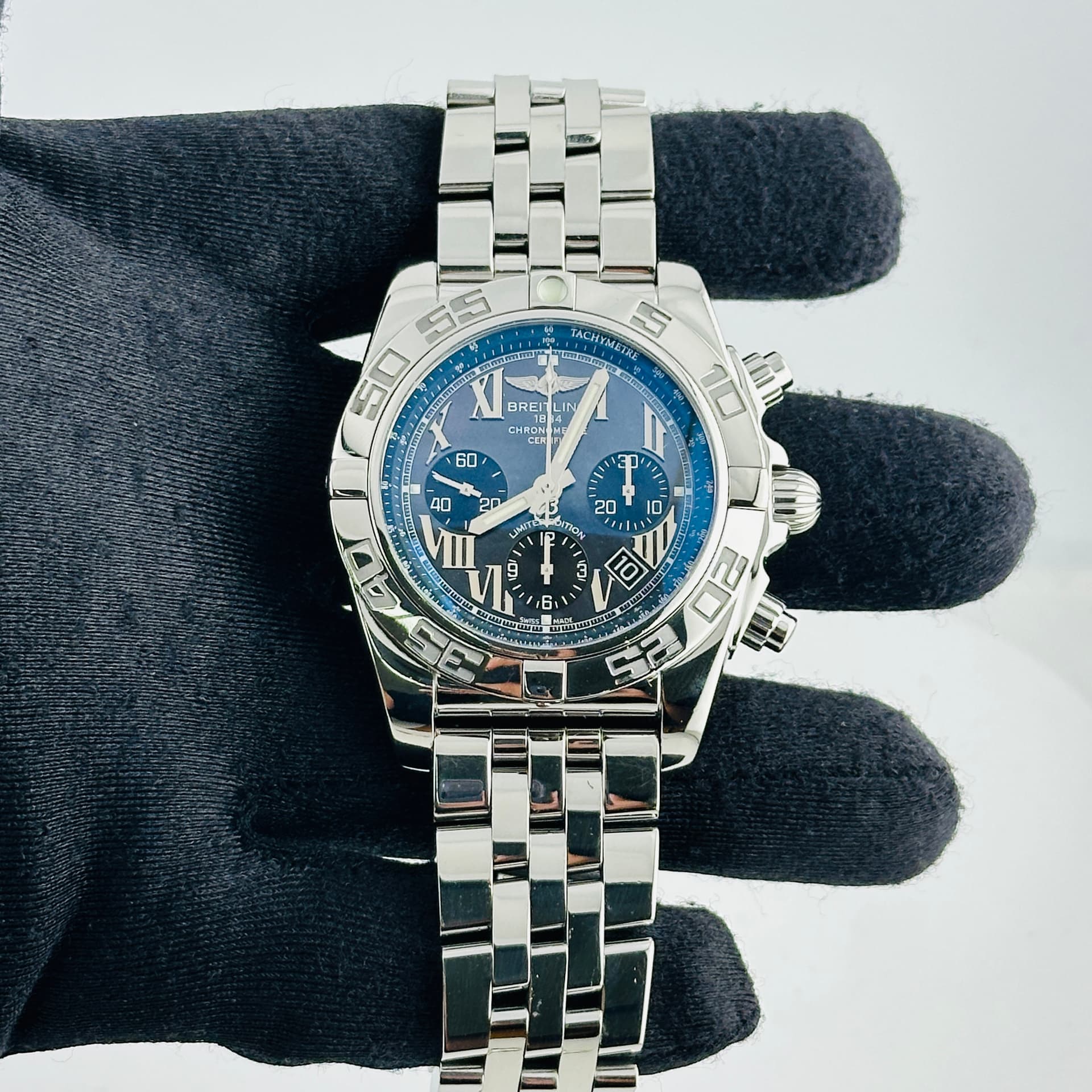 Breitling Chromomat 01, view 3