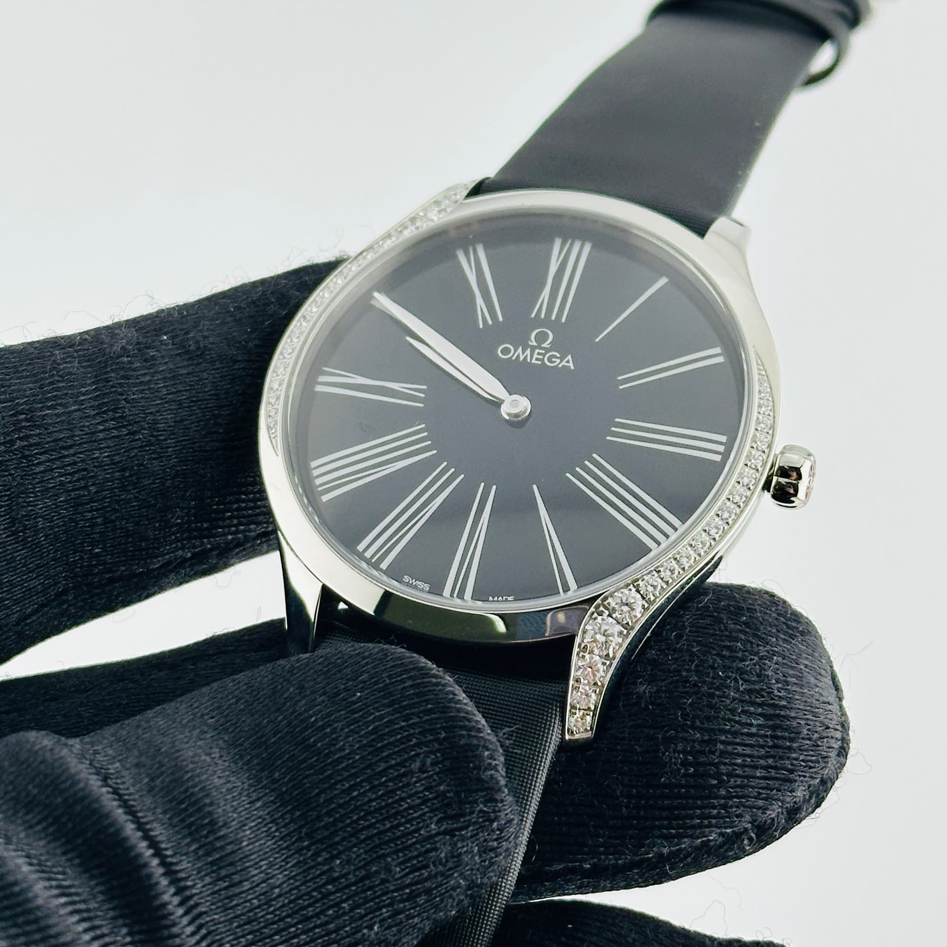 Omega De Ville Trésor, view 4