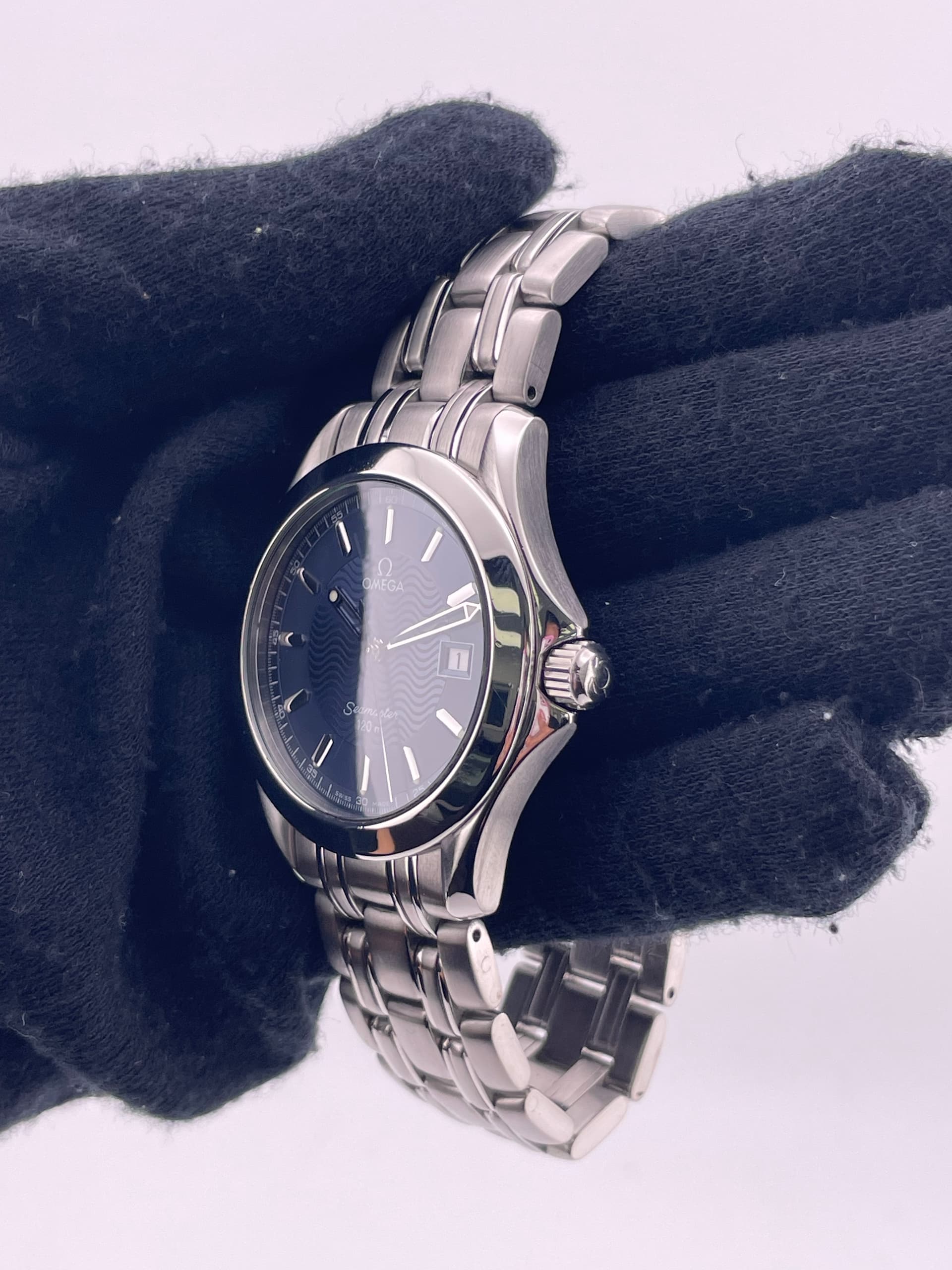 Omega Seamaster Date, view 4