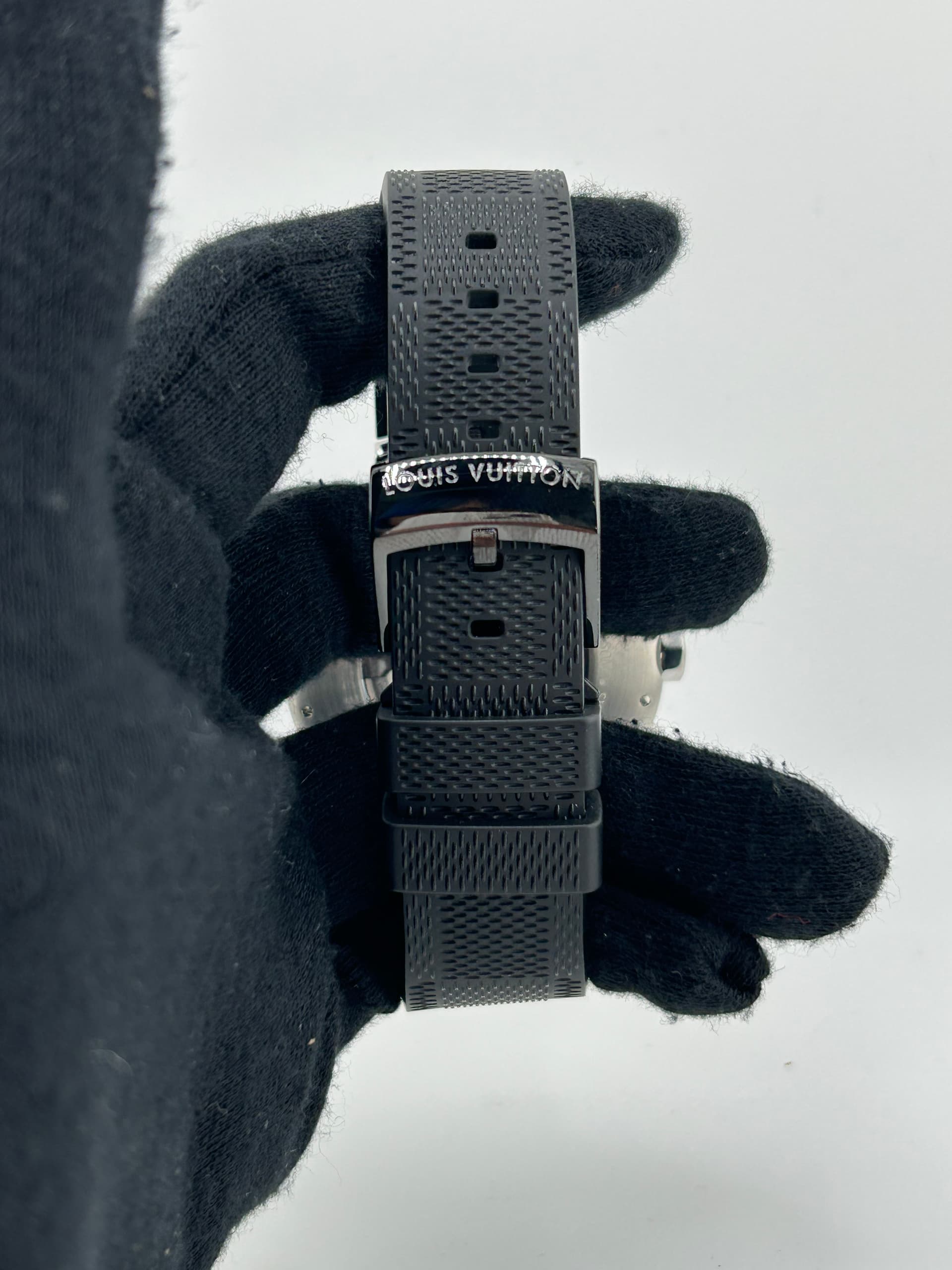 Louis Vuitton Tambour Moon, view 5