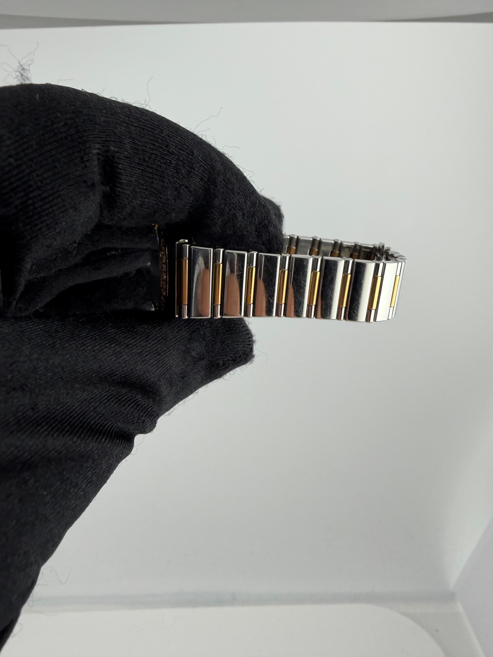 Omega Constellation, view 5