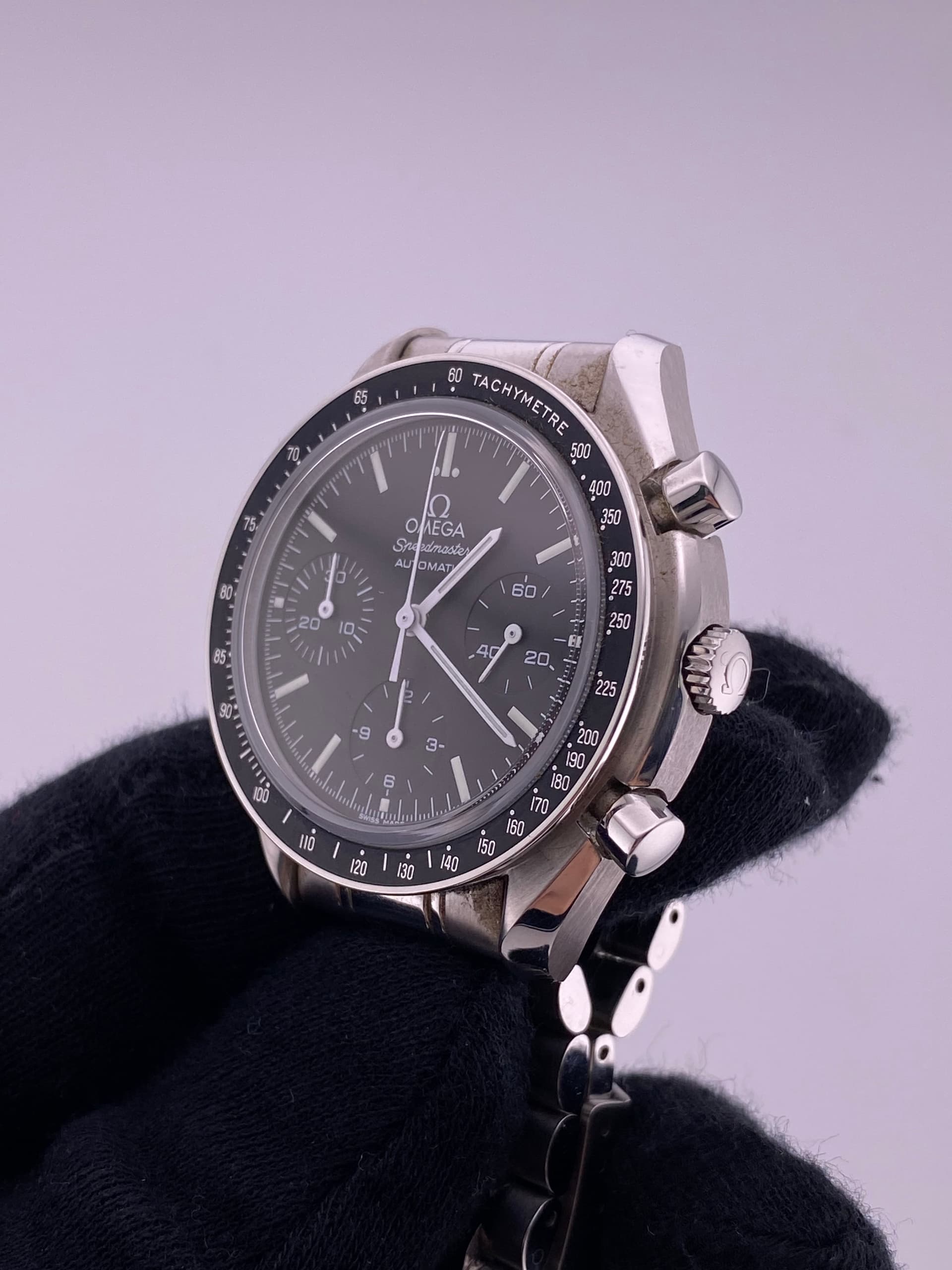 Omega Speedmaster, view 4