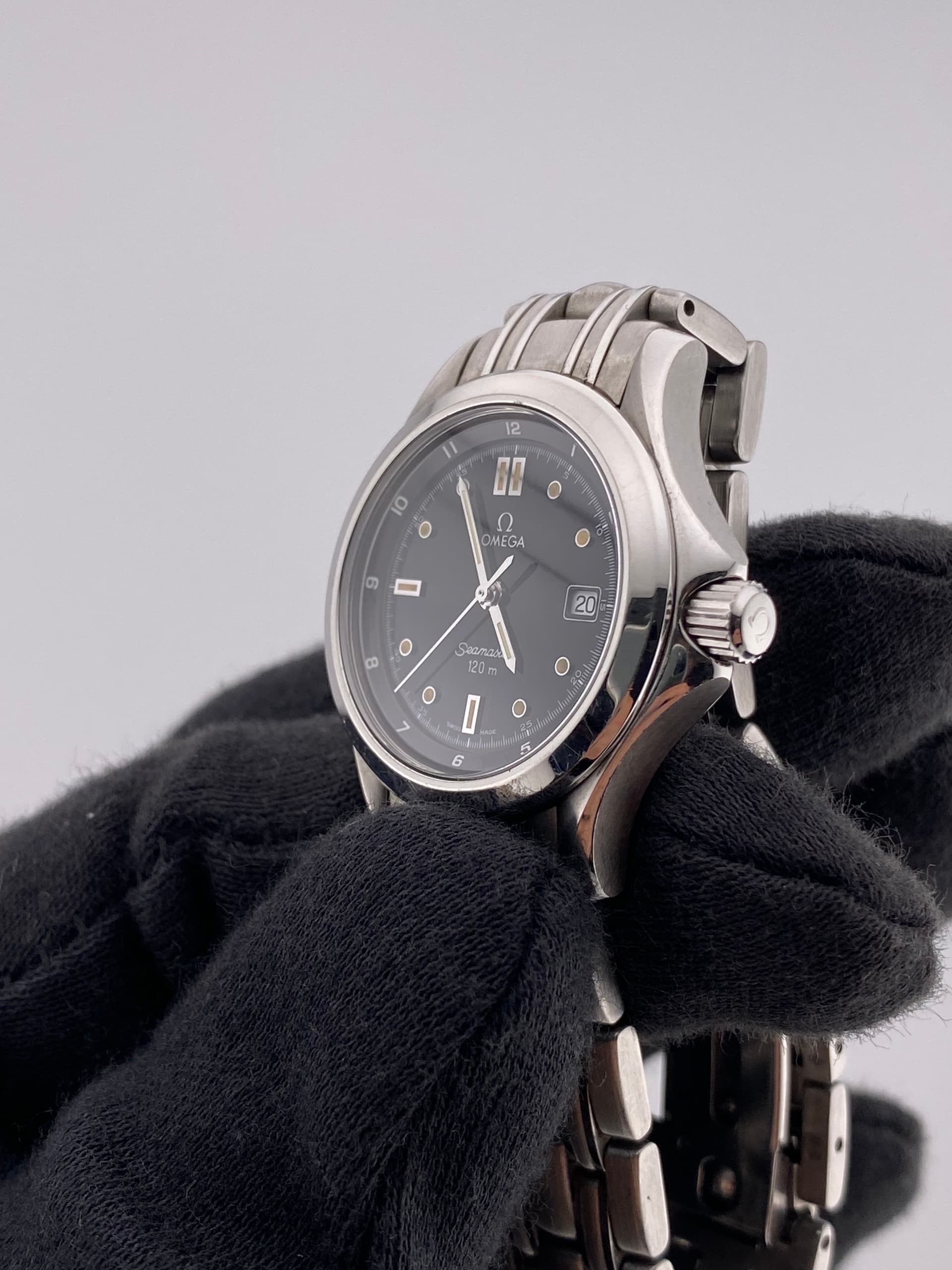 Omega Seamaster, view 4