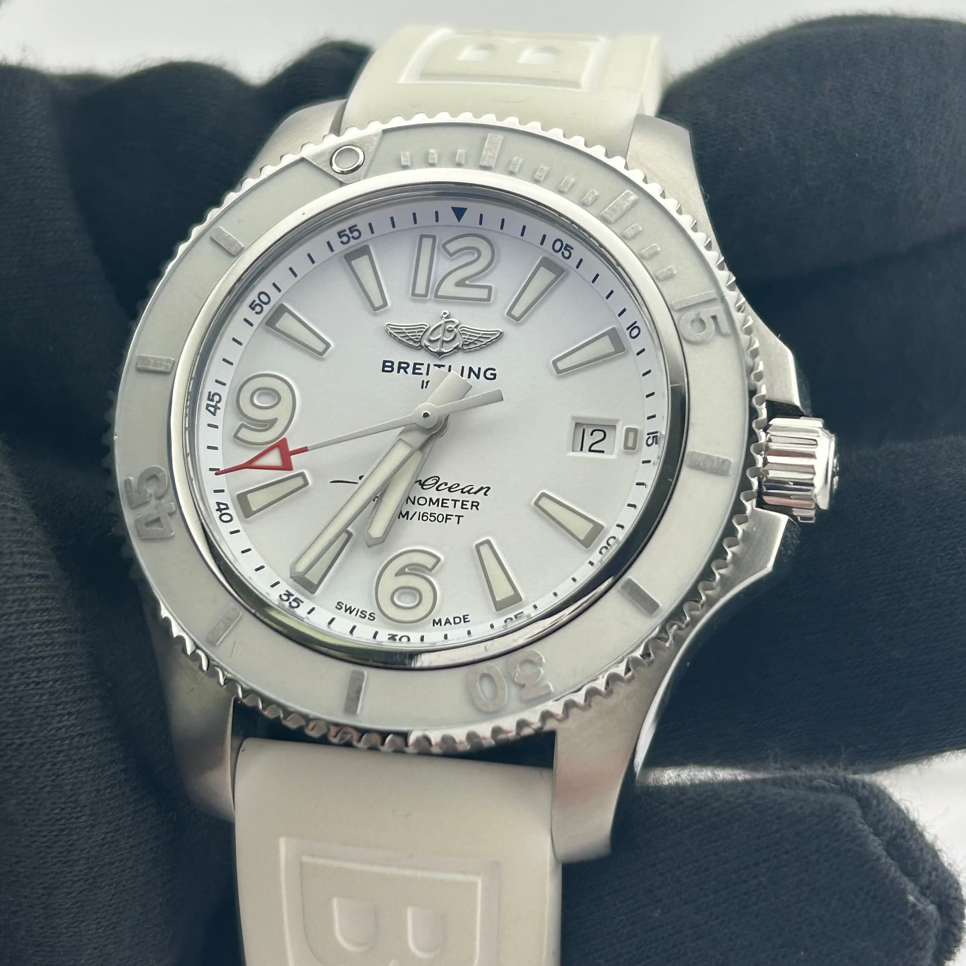 Breitling Superocean, view 4