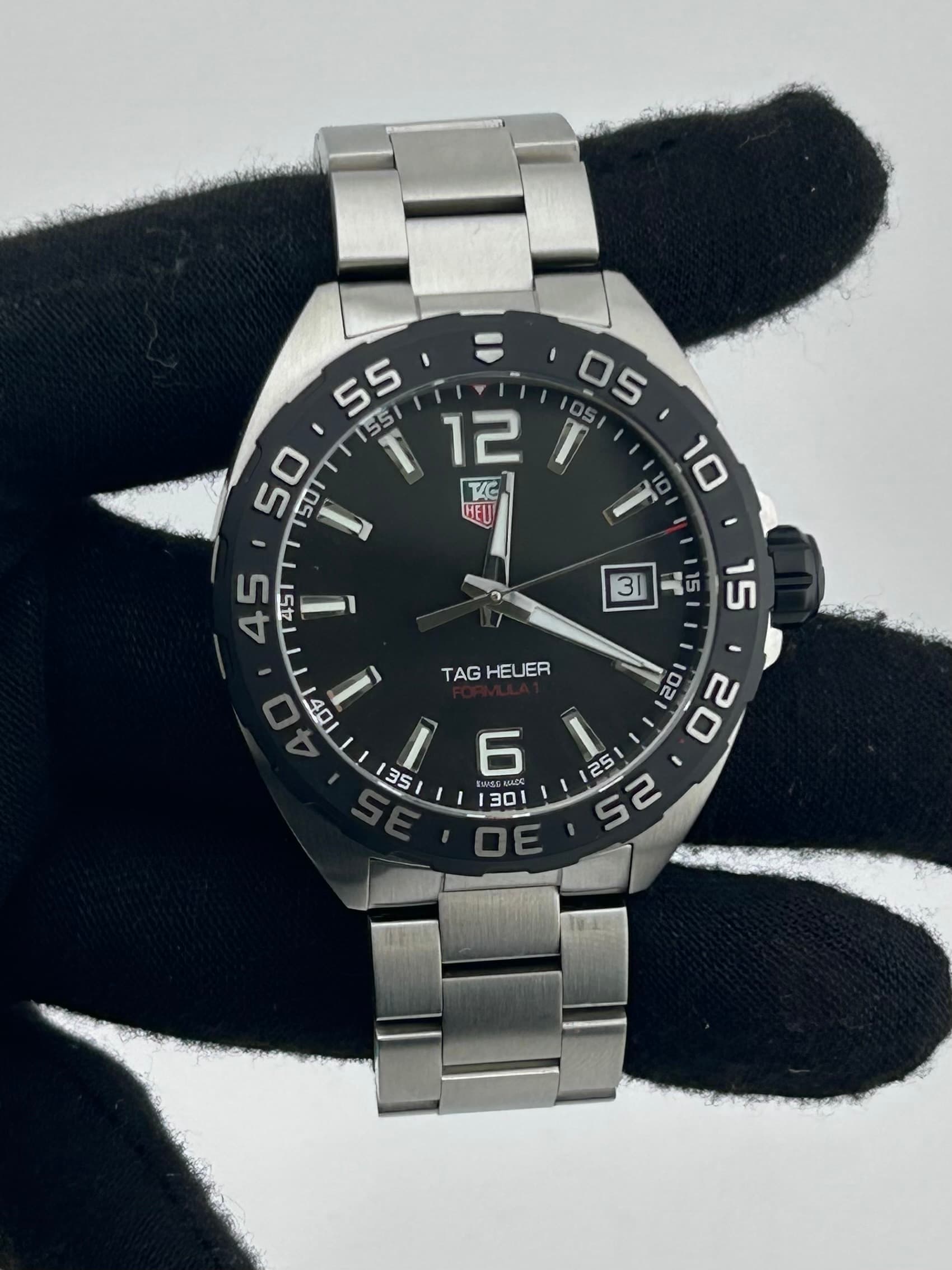 TAG Heuer Formula 1 Quartz, view 3