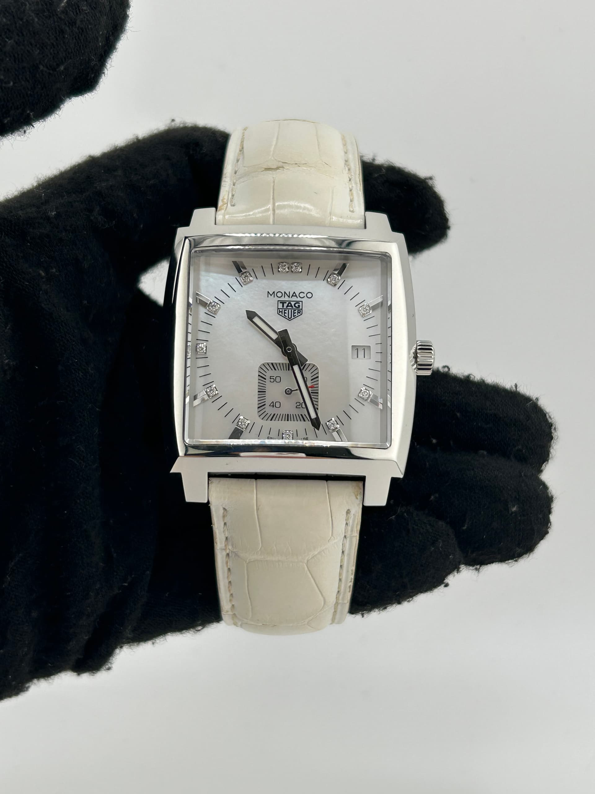 TAG Heuer Monaco, view 3