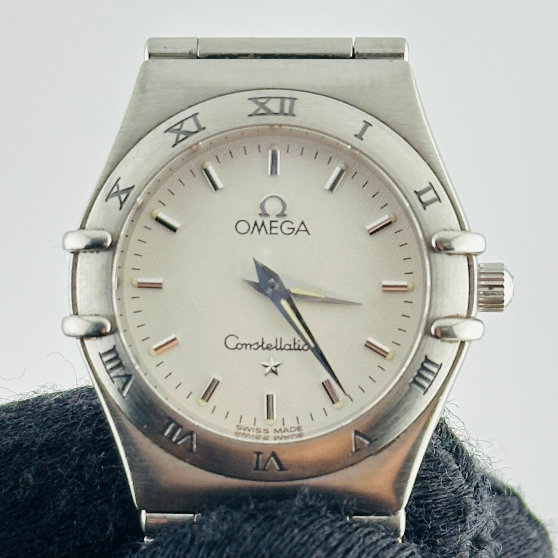 Omega Constellation, view 3