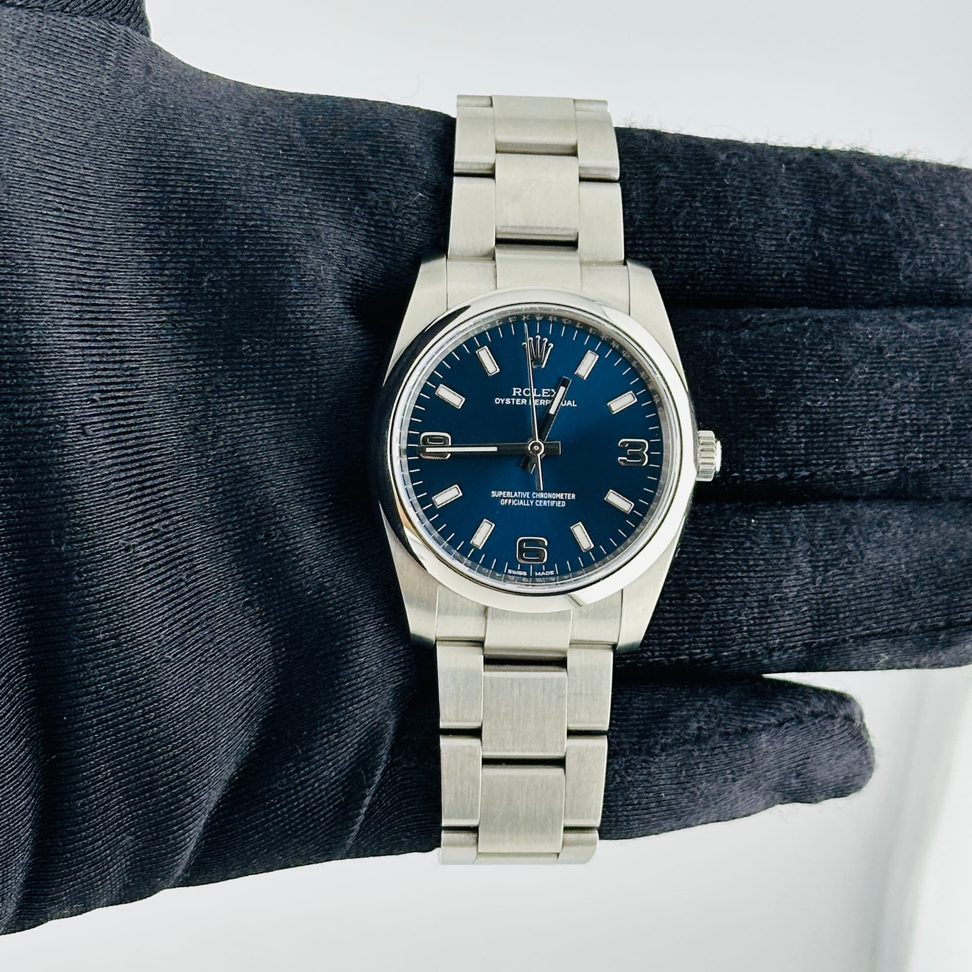 Rolex Oyster Perpetual, view 3