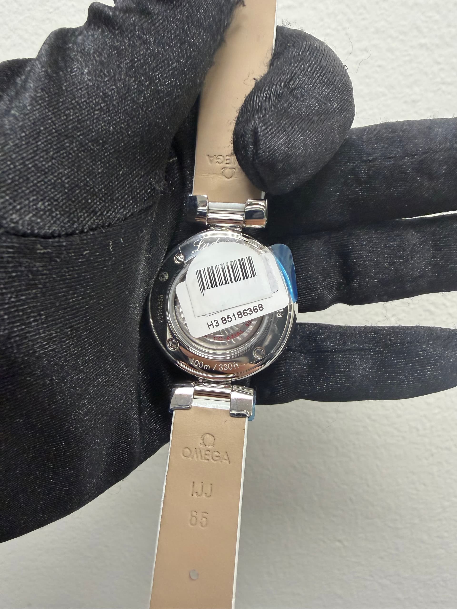 Omega De Ville Ladymatic Omega Co-axial, view 4