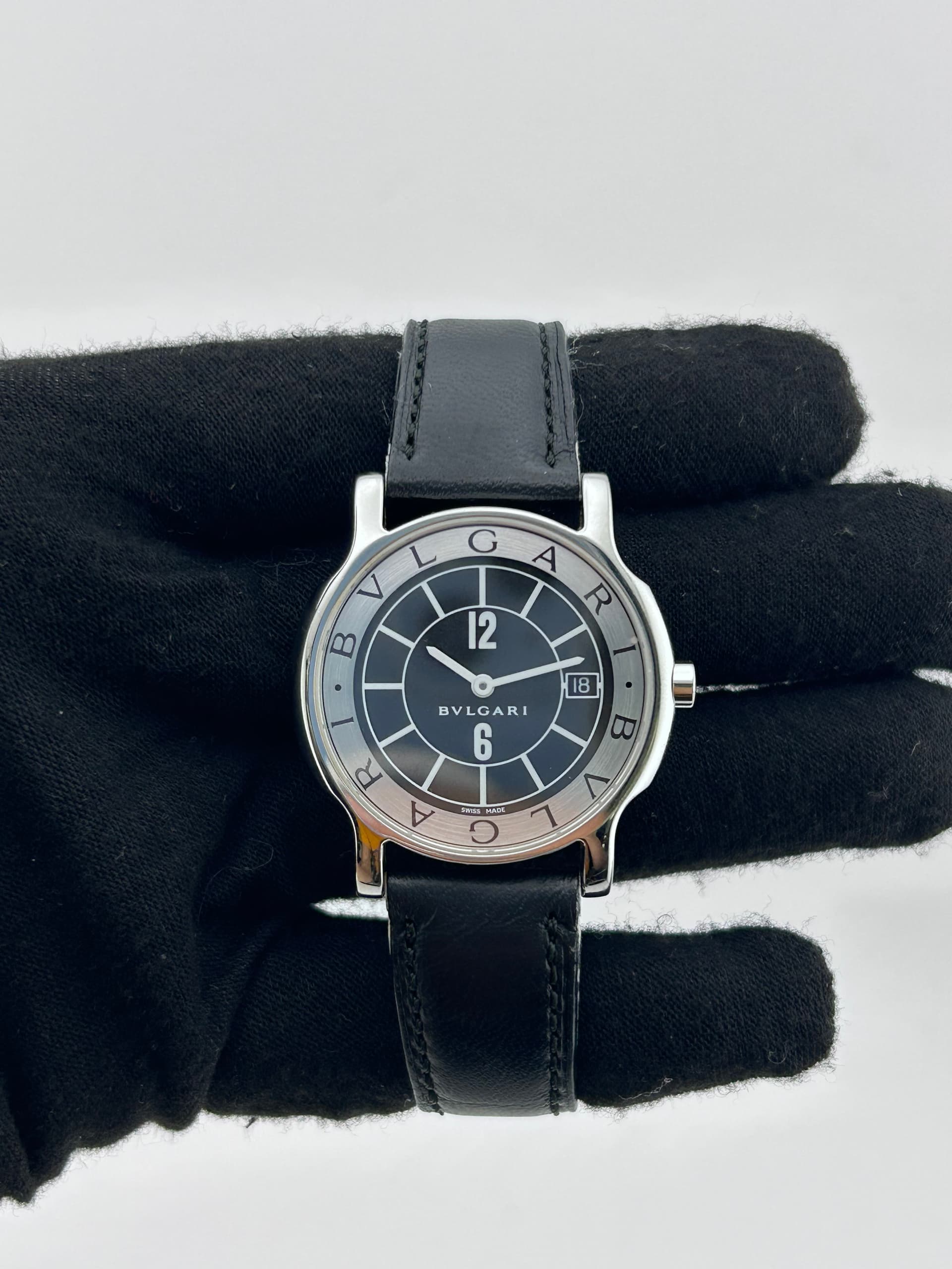 Bvlgari Solo Tempo Black Dial on Black Leather Strap Ref. ST35S — 35mm Stainless Steel case, Black dial, Black Leather Strap bracelet. Good.