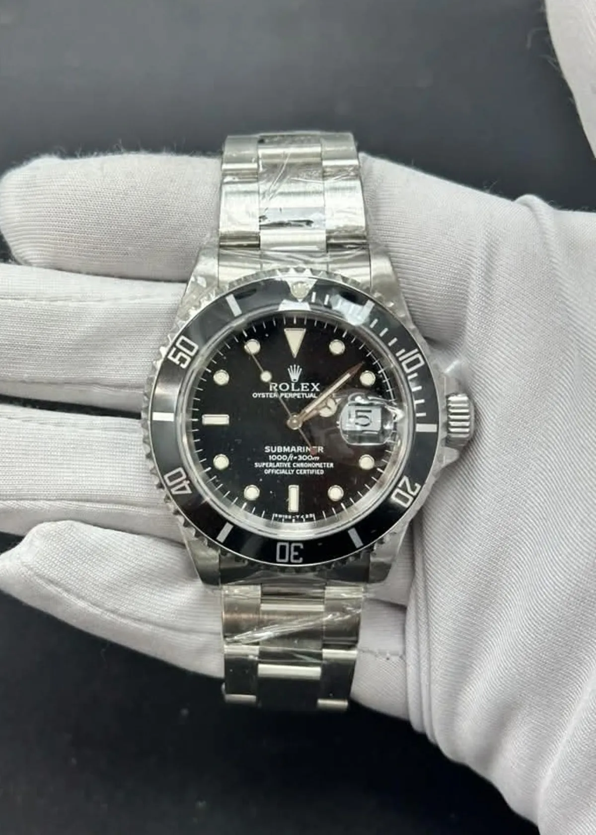Rolex Submariner — view 3