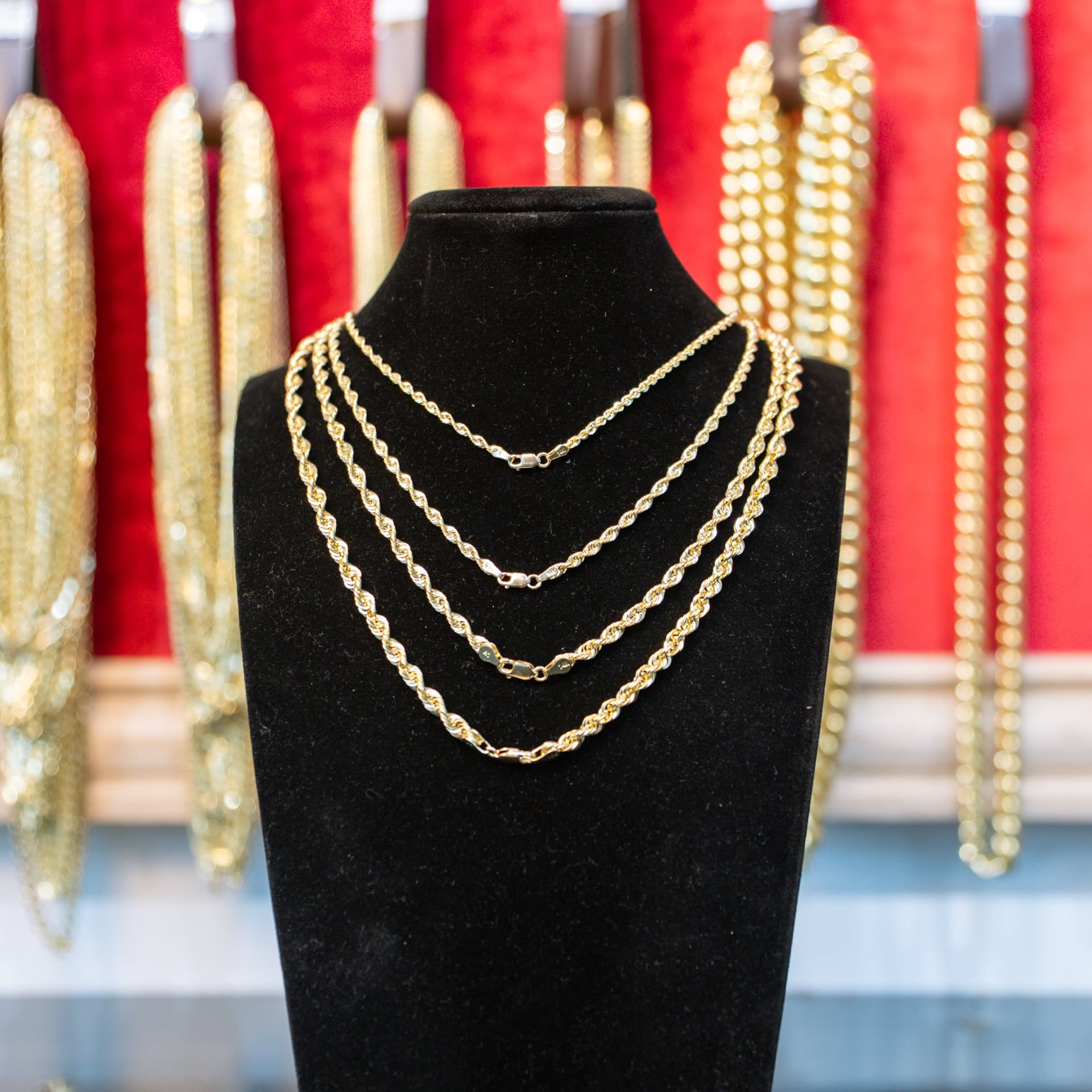 Hollow 14K Yellow Gold Rope Chain, 2.5mm Wide, Diamond-cut Finish, Made To Order.