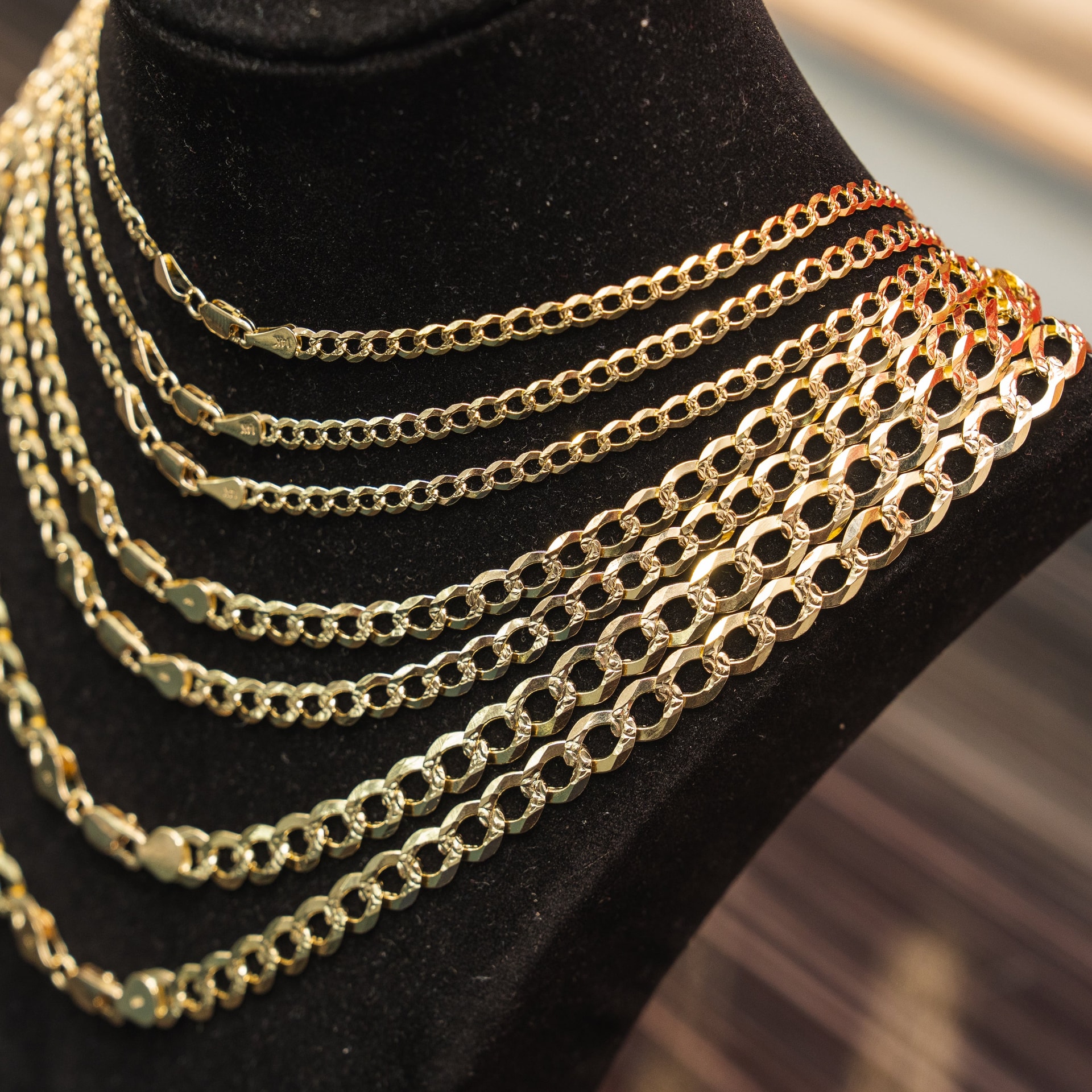 Solid 14K Yellow Gold Curb Chain, 7.5mm Wide, Diamond-cut Finish, Made To Order.